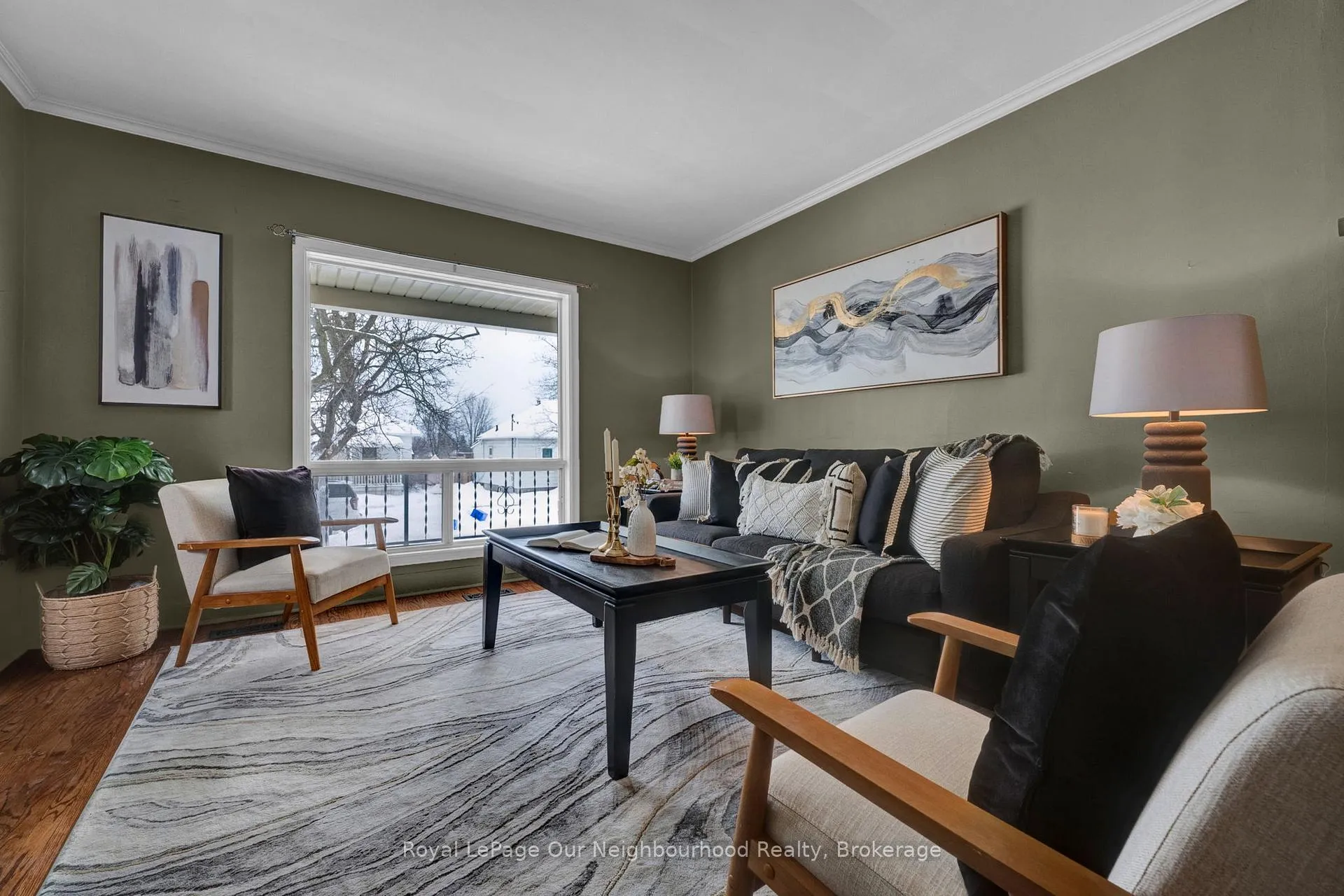 Photo 6 of 100 Buckingham Avenue, Oshawa, O'Neill — HOMEH