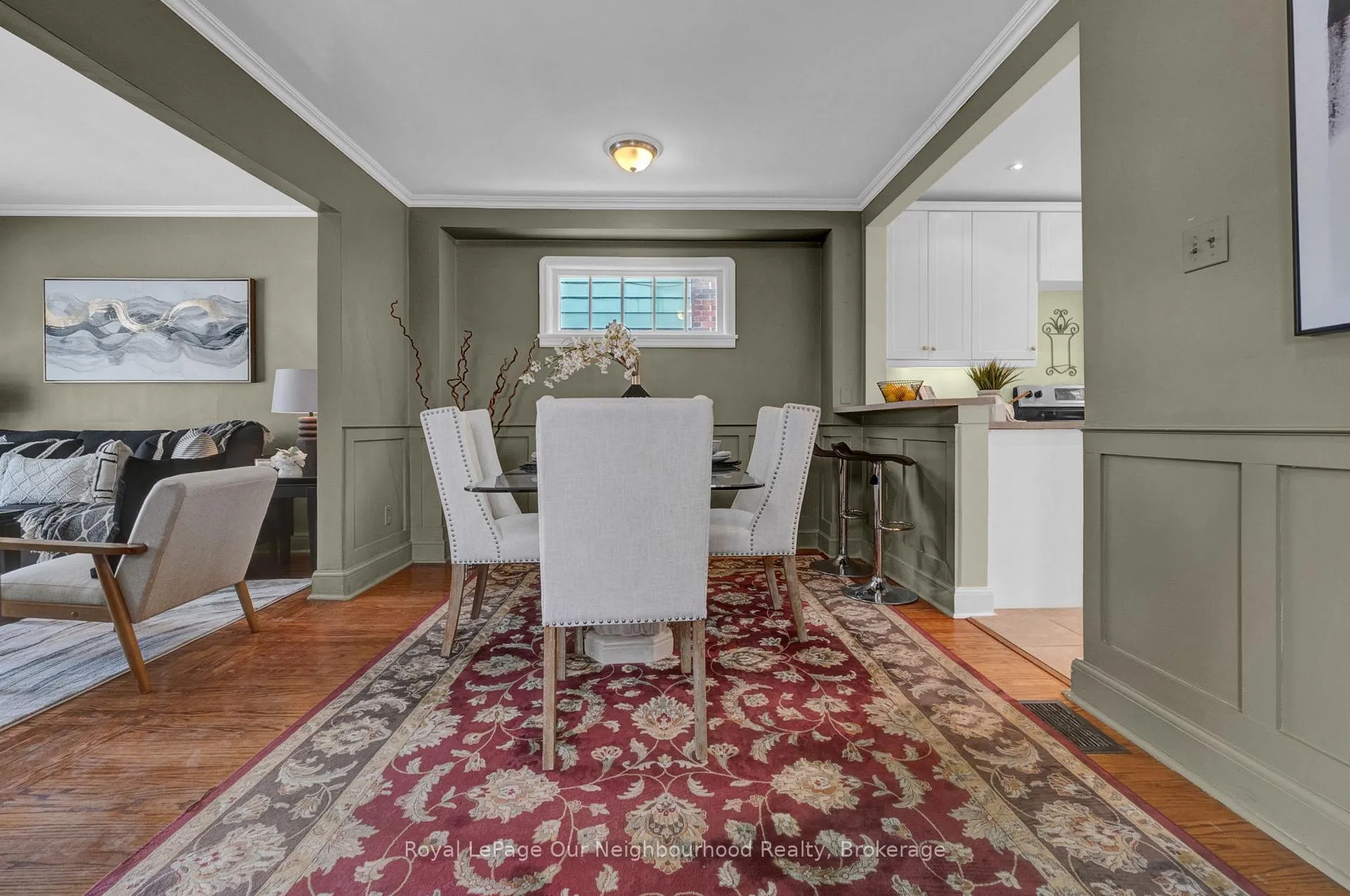 Photo 9 of 100 Buckingham Avenue, Oshawa, O'Neill — HOMEH