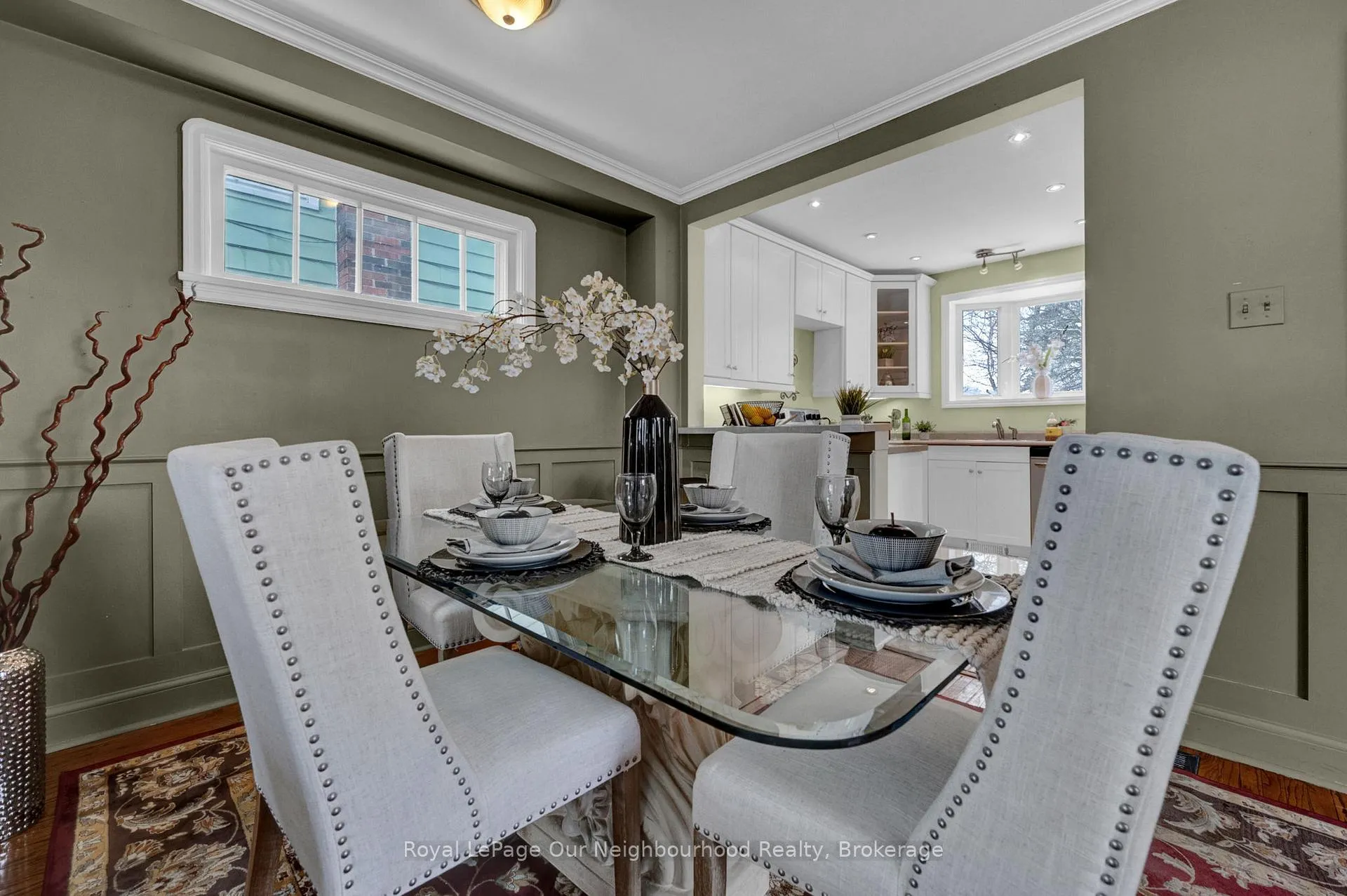 Photo 10 of 100 Buckingham Avenue, Oshawa, O'Neill — HOMEH