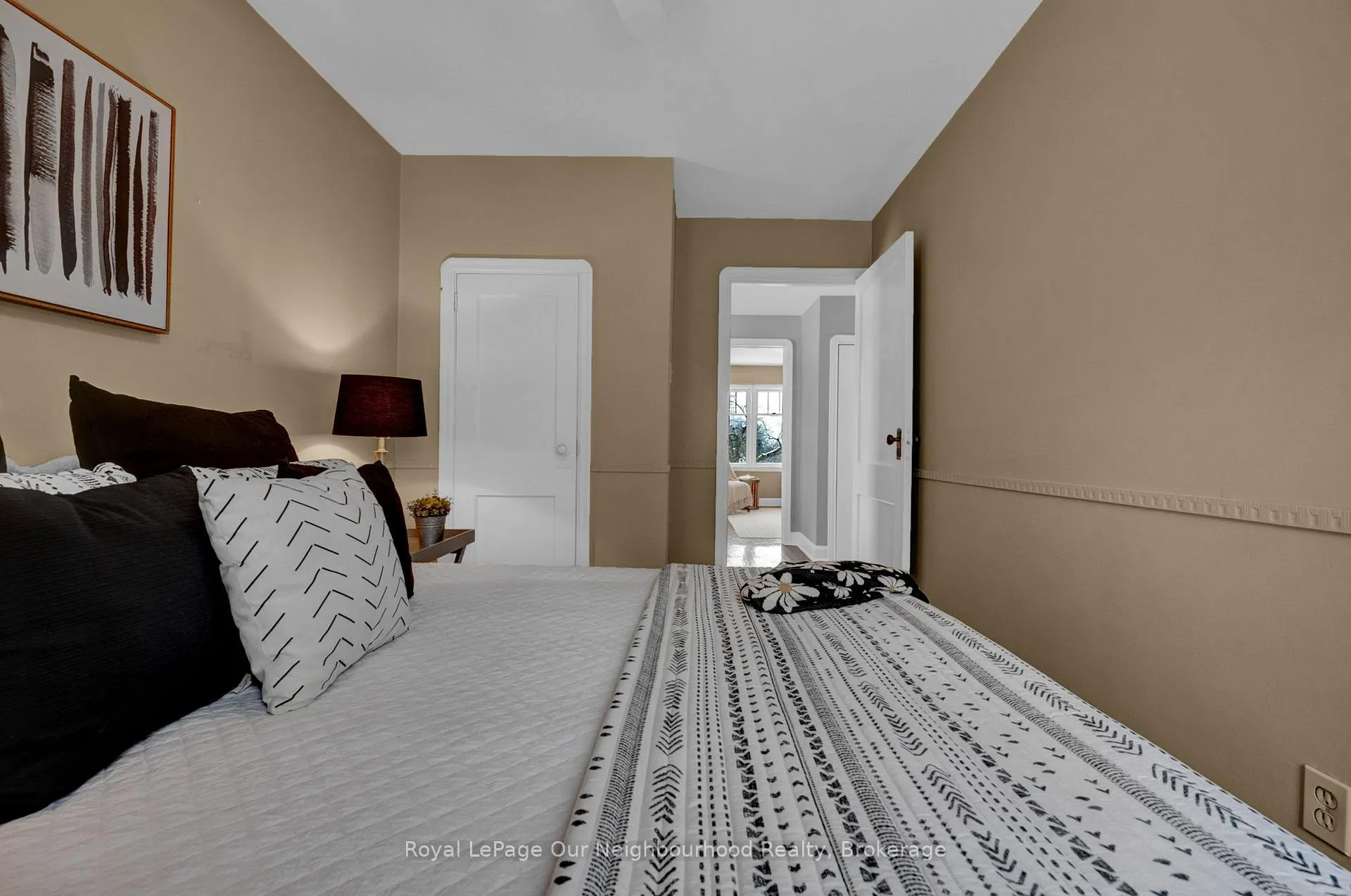 Photo 22 of 100 Buckingham Avenue, Oshawa, O'Neill — HOMEH