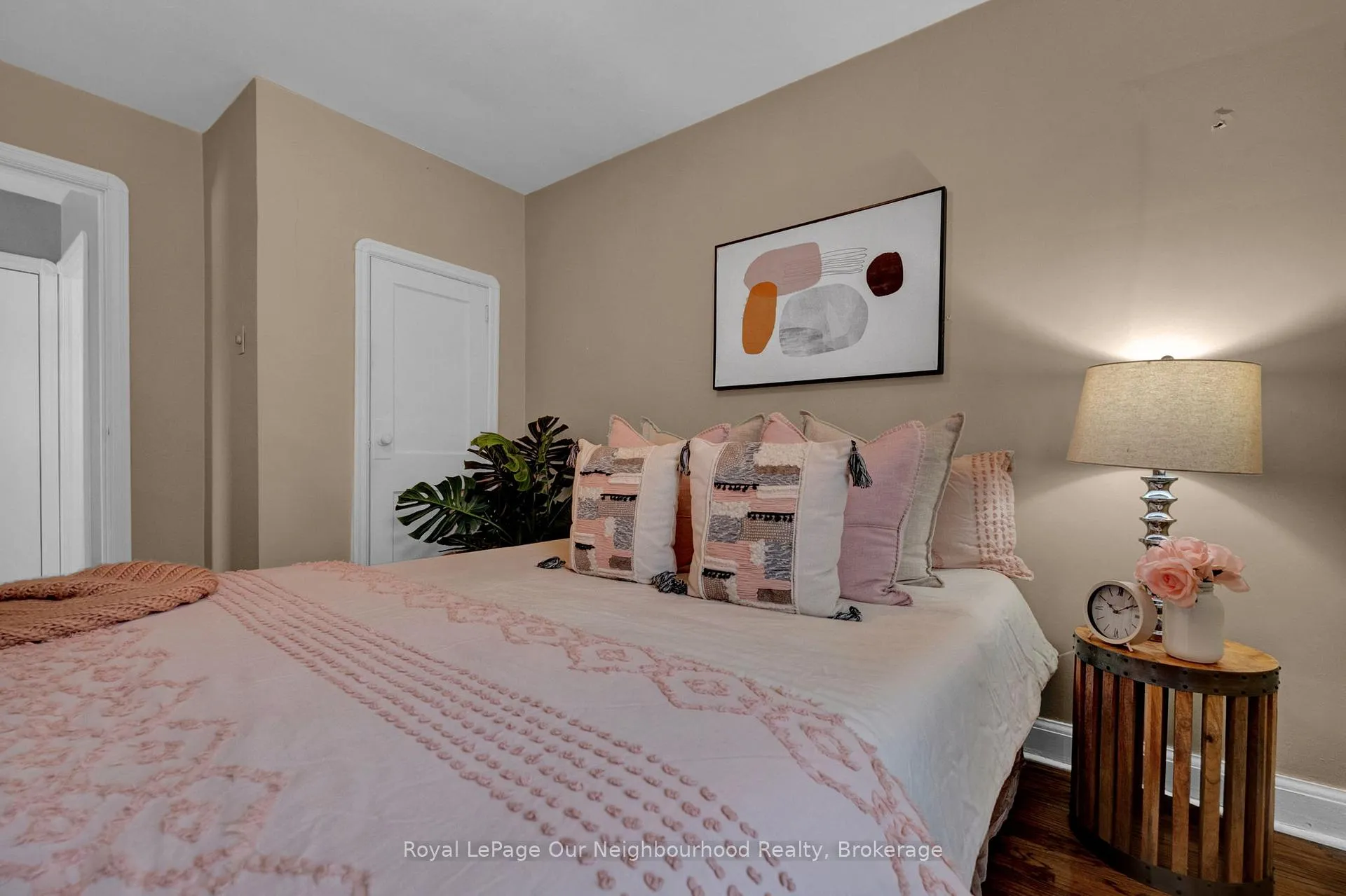 Photo 24 of 100 Buckingham Avenue, Oshawa, O'Neill — HOMEH