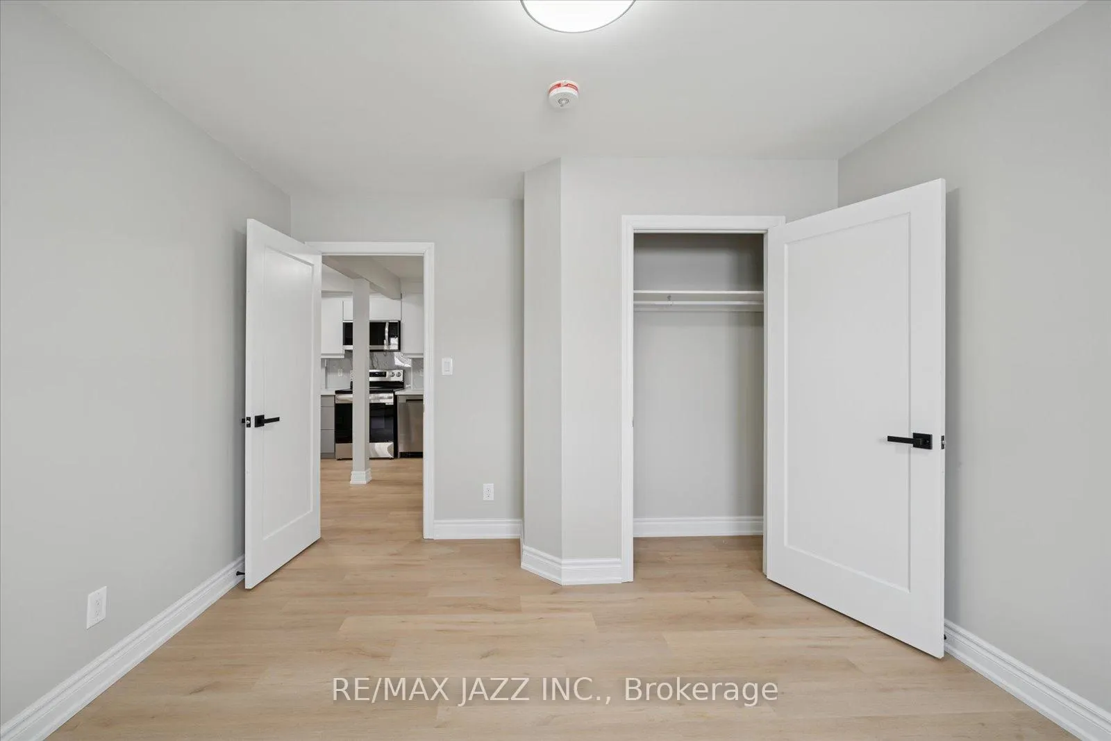 Photo 24 of Unit 105, 251 Simcoe Street S, Oshawa, Central — HOMEH