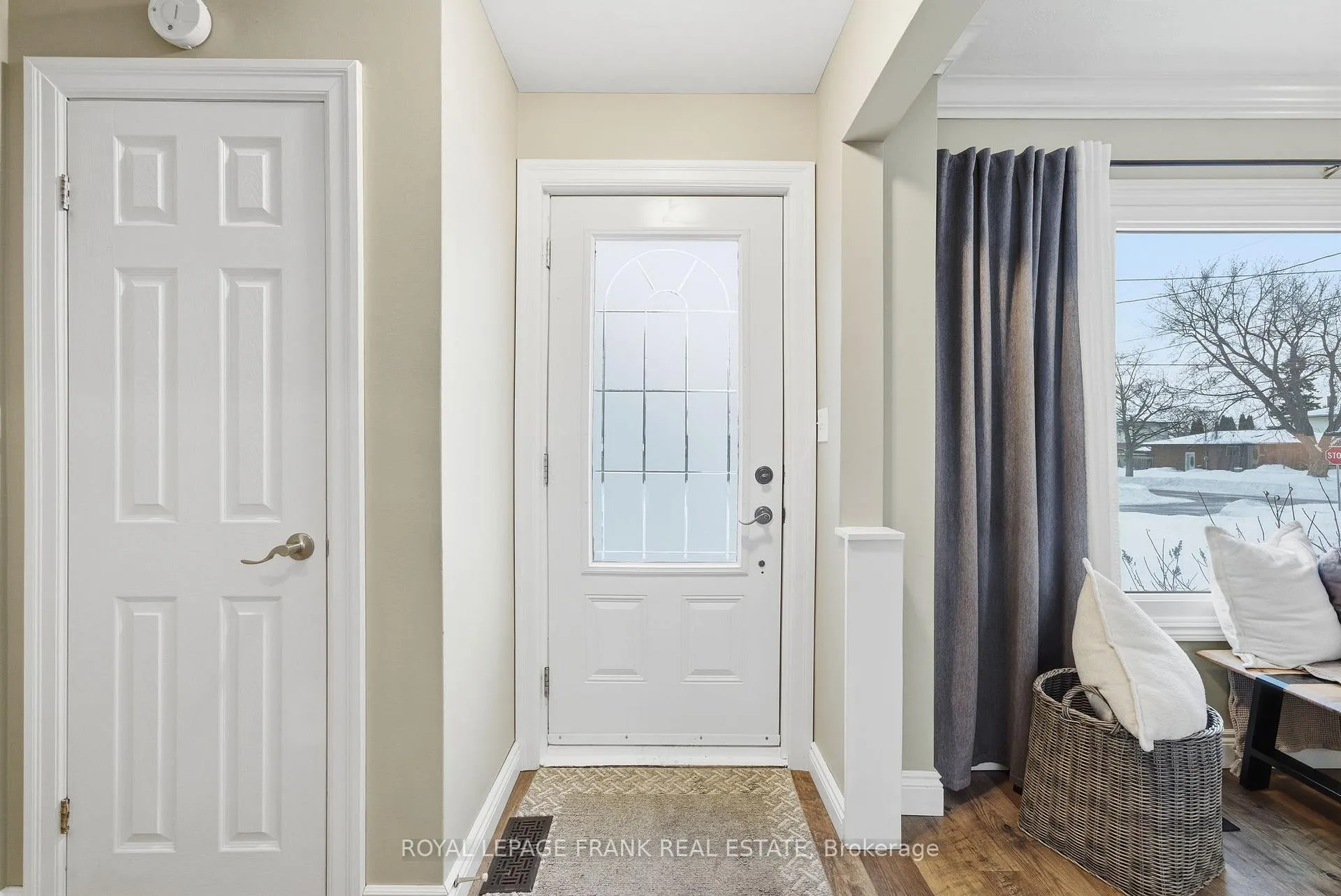 Photo 5 of 1143 Windermere Avenue, Oshawa, Donevan — HOMEH