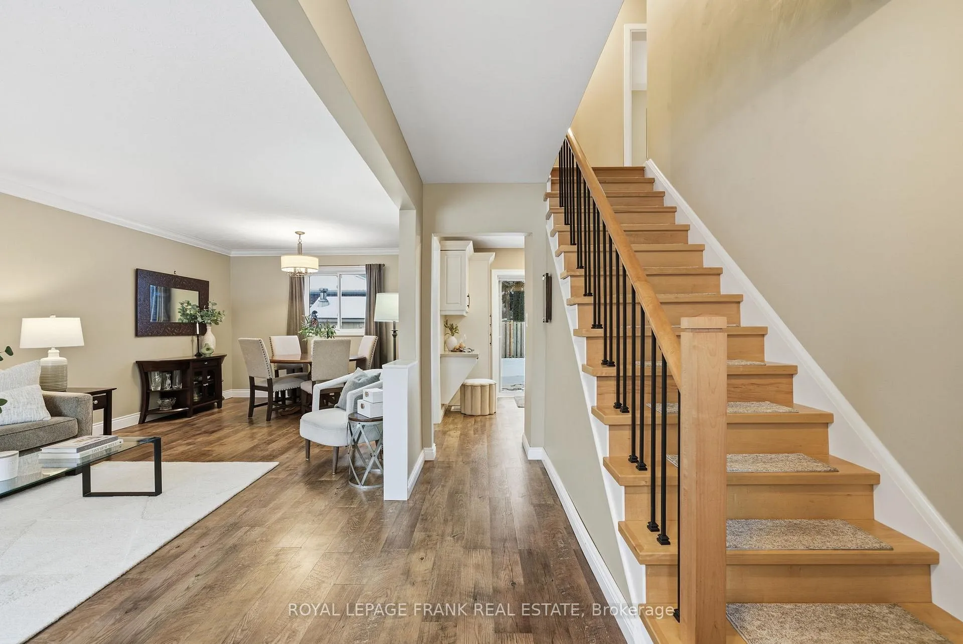 Photo 6 of 1143 Windermere Avenue, Oshawa, Donevan — HOMEH