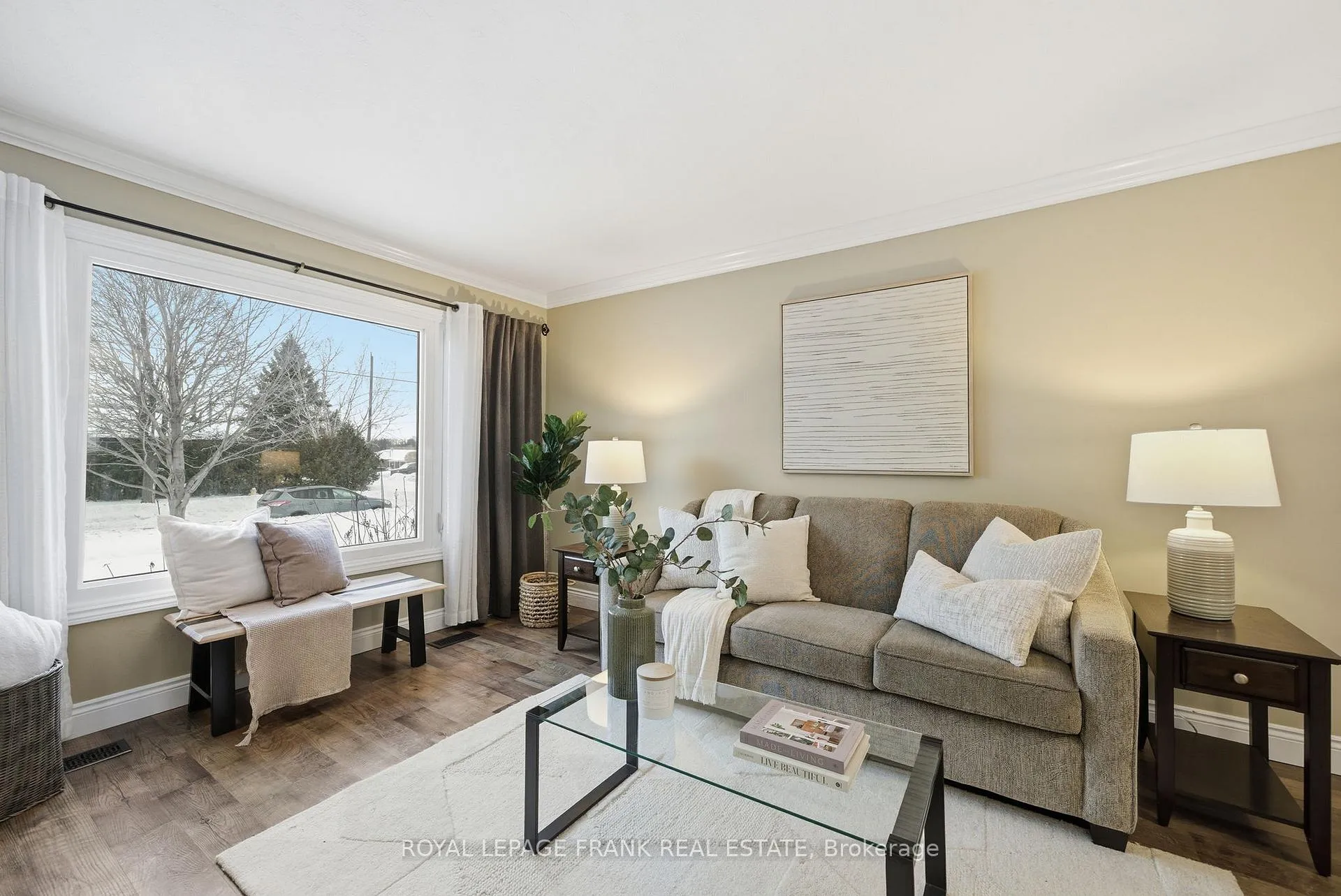 Photo 9 of 1143 Windermere Avenue, Oshawa, Donevan — HOMEH