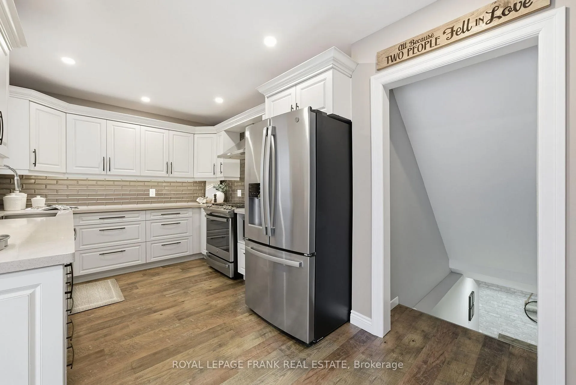 Photo 16 of 1143 Windermere Avenue, Oshawa, Donevan — HOMEH