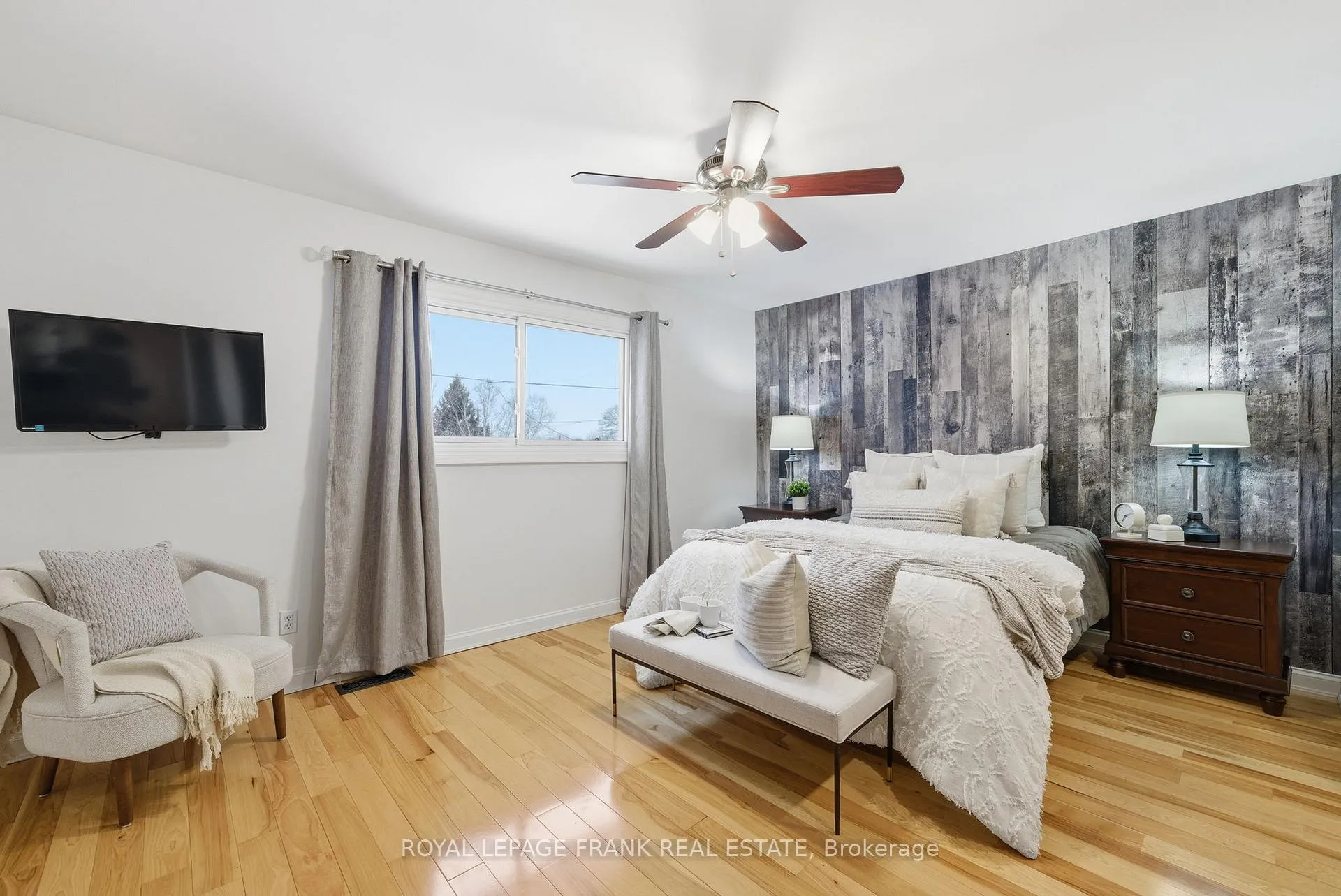 Photo 17 of 1143 Windermere Avenue, Oshawa, Donevan — HOMEH