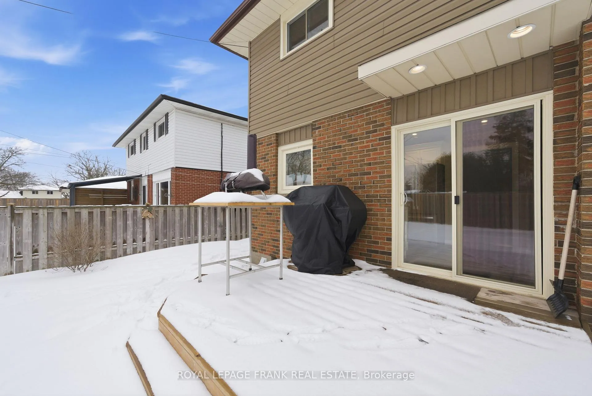 Photo 38 of 1143 Windermere Avenue, Oshawa, Donevan — HOMEH