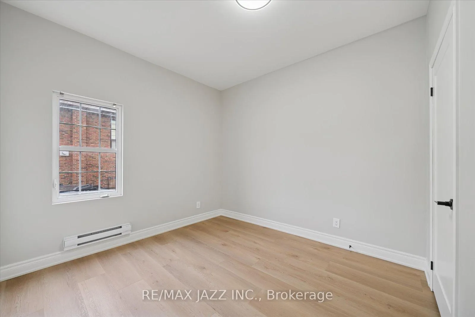Photo 8 of Unit 102, 251 Simcoe Street S, Oshawa, Central — HOMEH