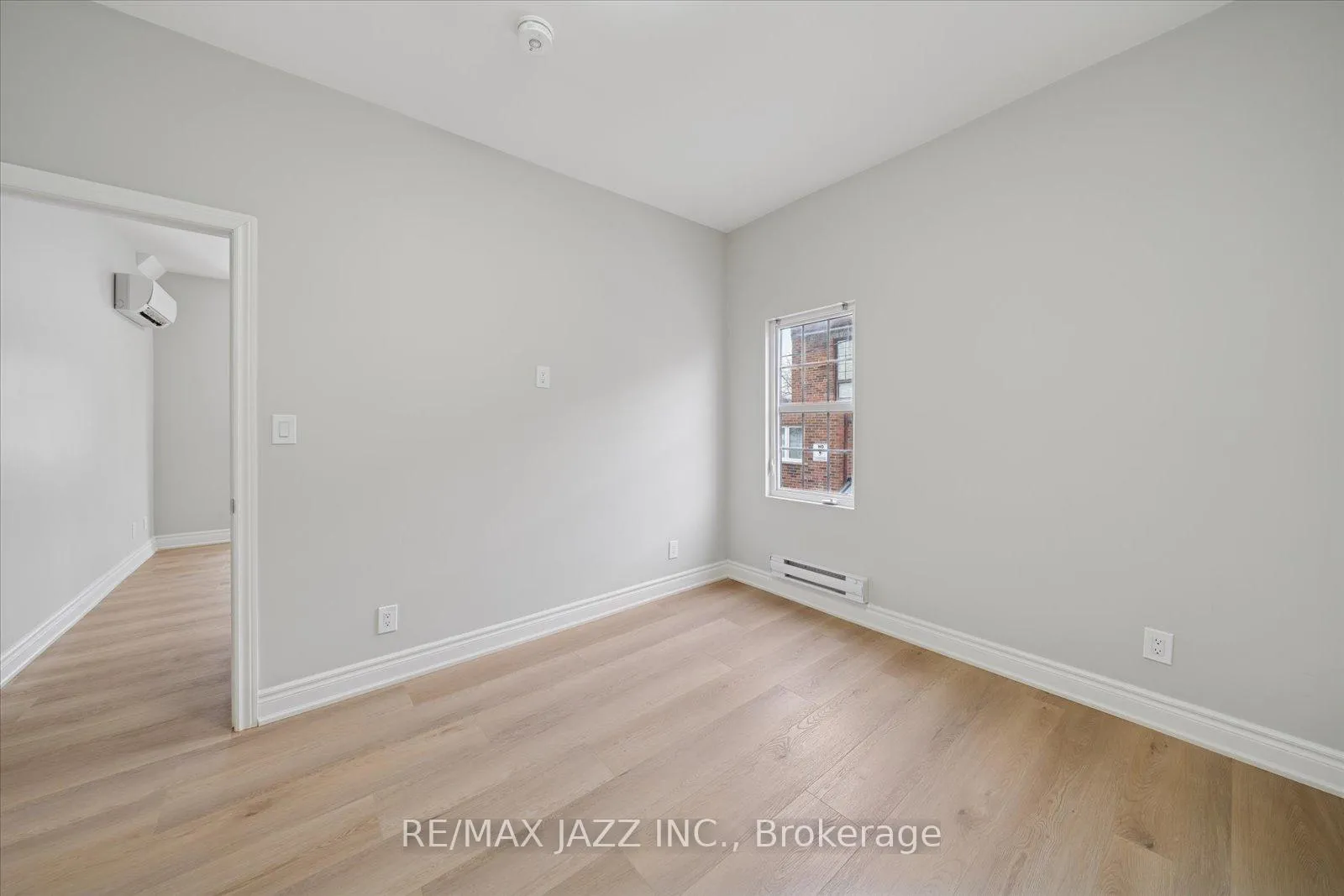 Photo 10 of Unit 102, 251 Simcoe Street S, Oshawa, Central — HOMEH