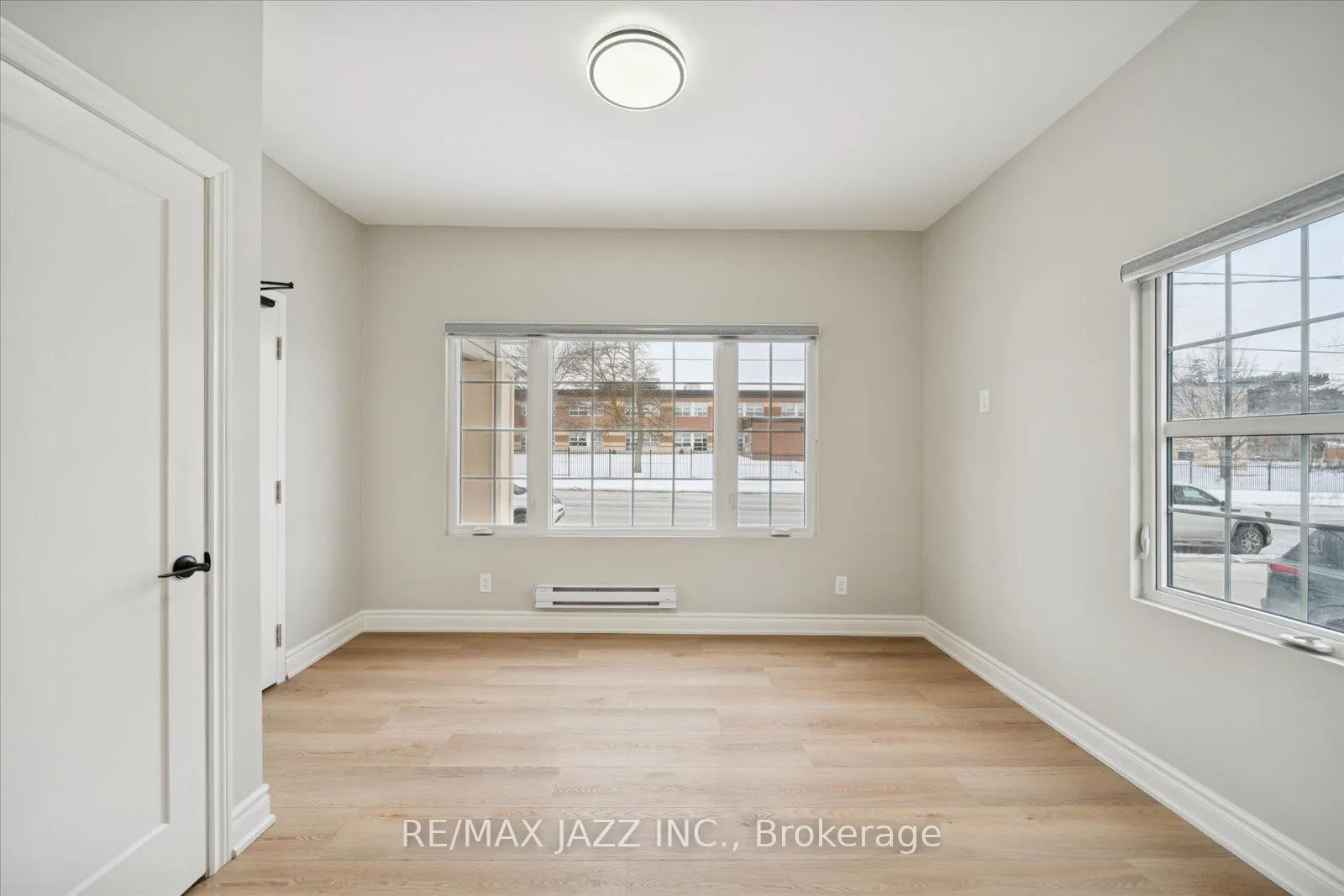 Photo 16 of Unit 102, 251 Simcoe Street S, Oshawa, Central — HOMEH