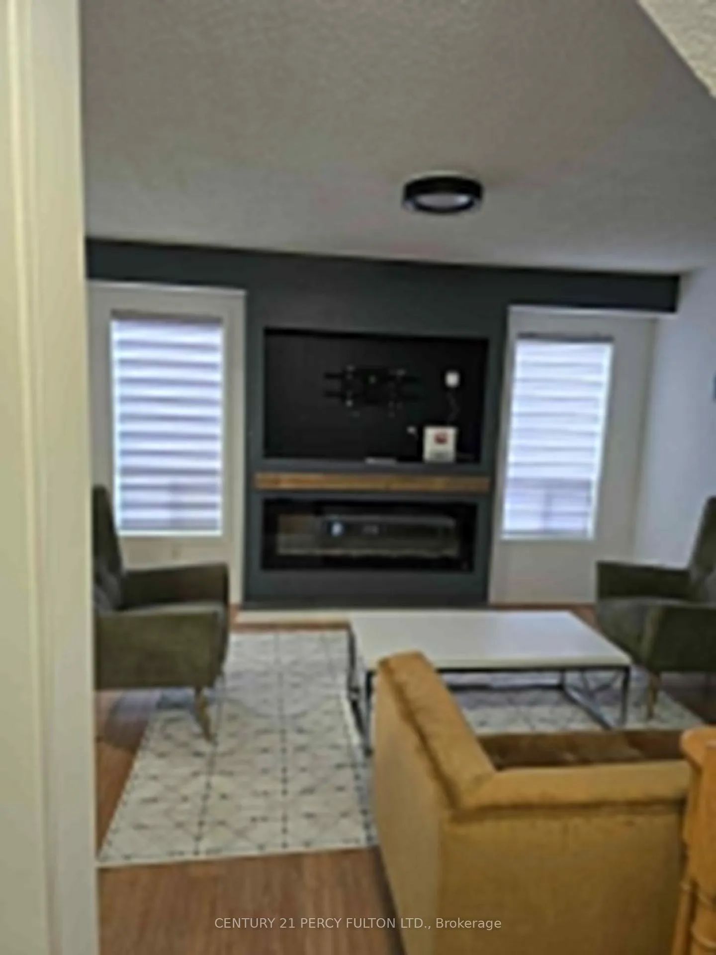Photo 5 of 10 Brooking Street W, Clarington, Bowmanville — HOMEH