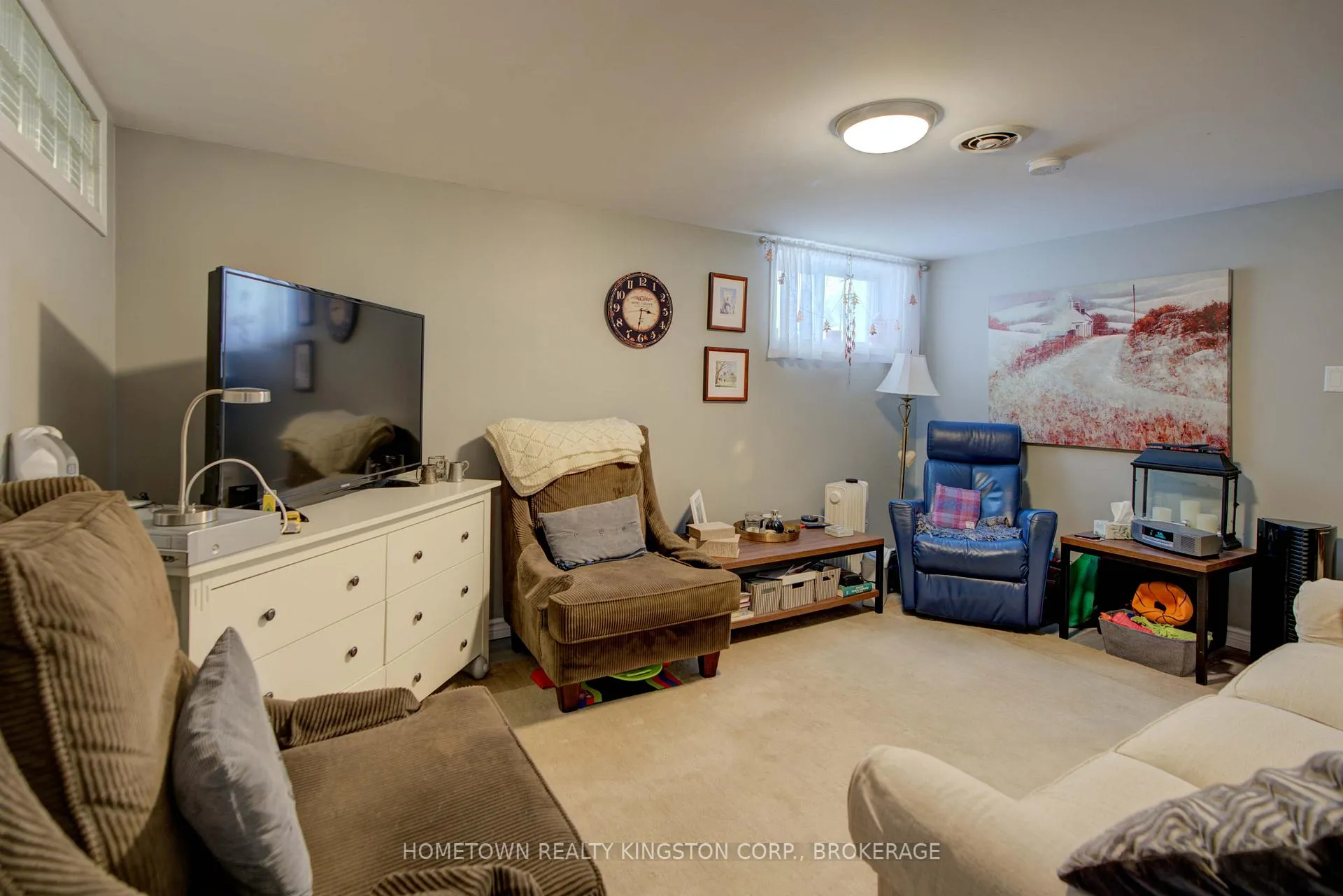 Photo 24 of 977 Portsmouth Avenue, Kingston, West of Sir John A. Blvd — HOMEH