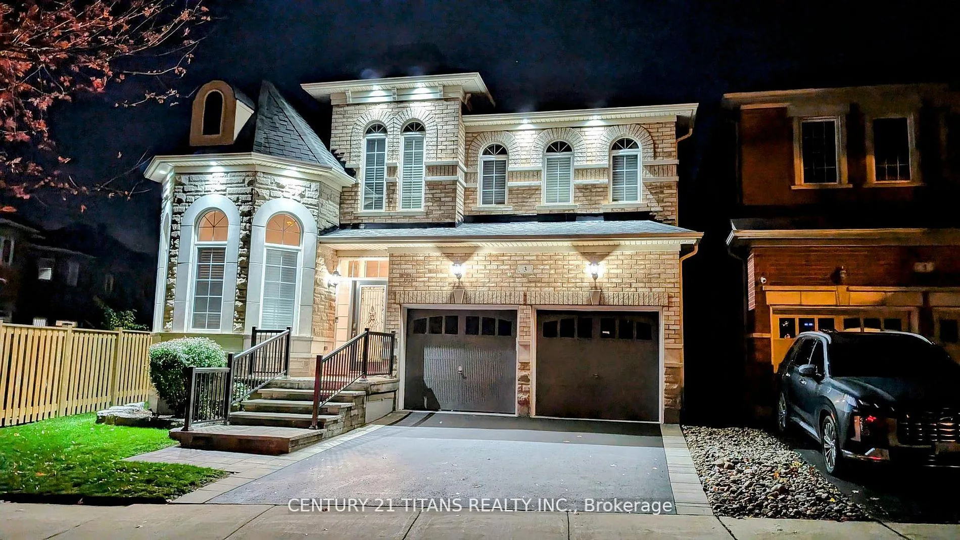 Front of 3 Condarcuri Crescent