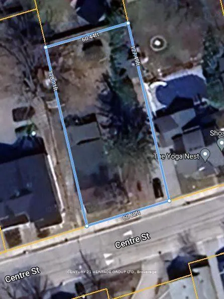 Photo 5 of 74 Centre Street, Aurora, Aurora Village — HOMEH