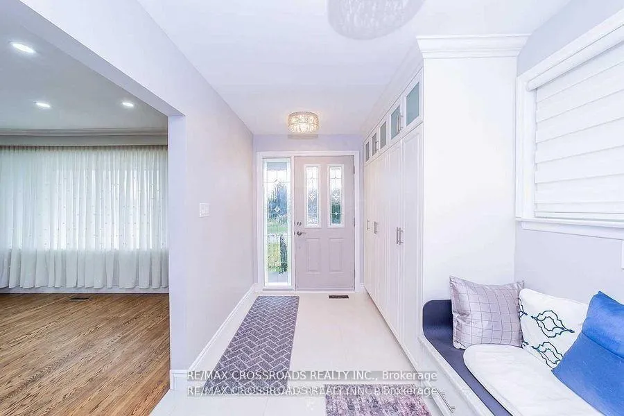 Photo 3 of 3 Alanadale Avenue, Markham, Bullock — HOMEH
