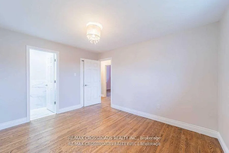 Photo 15 of 3 Alanadale Avenue, Markham, Bullock — HOMEH
