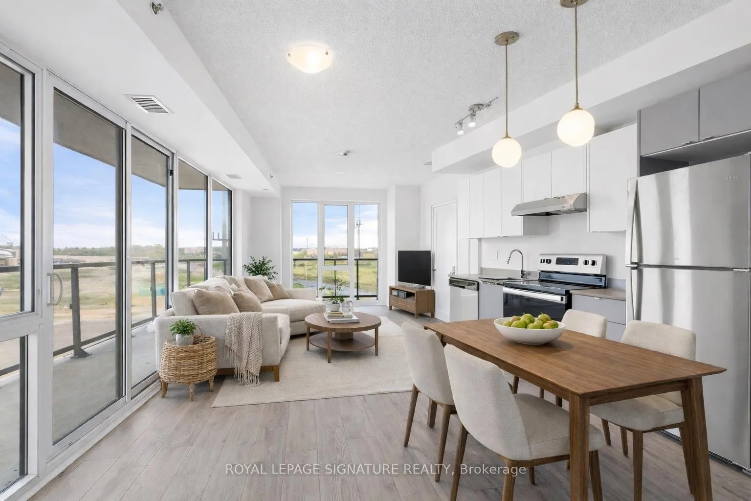 Photo 1 of Unit B404, 3200 Dakota Common, Burlington, Alton — HOMEH