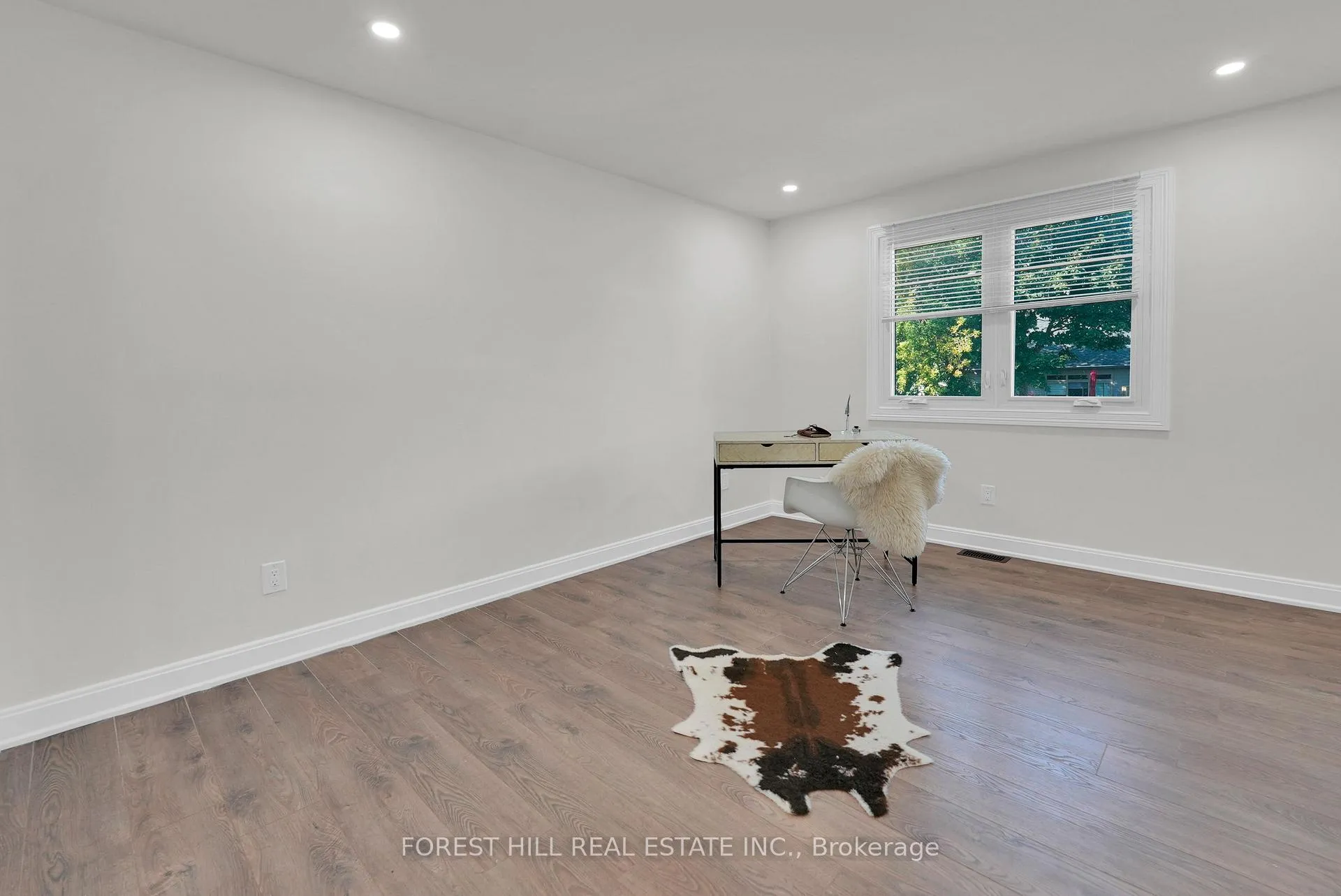Photo 24 of 5515 Glenholme Avenue, Niagara Falls, Hospital — HOMEH