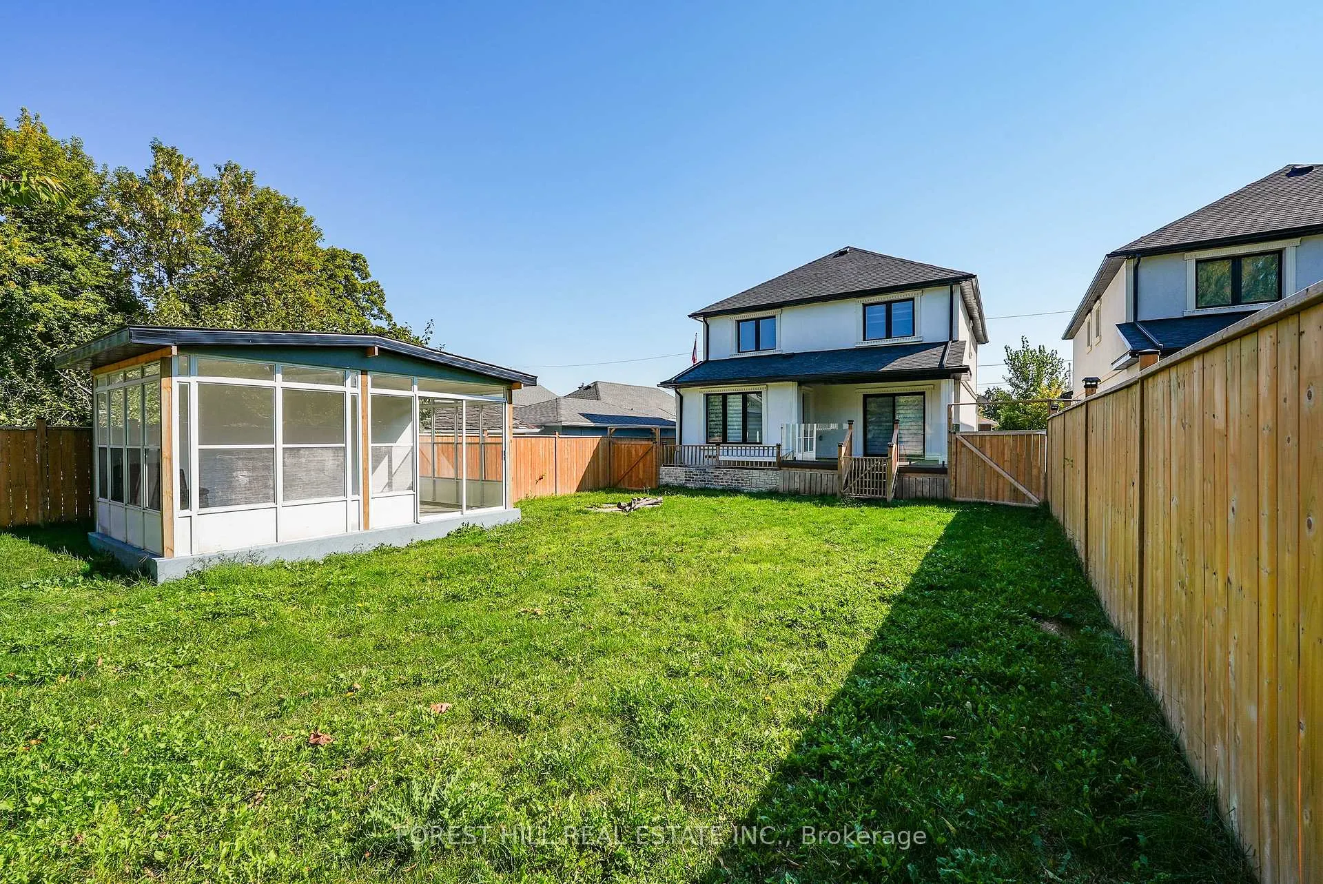 Photo 41 of 5515 Glenholme Avenue, Niagara Falls, Hospital — HOMEH