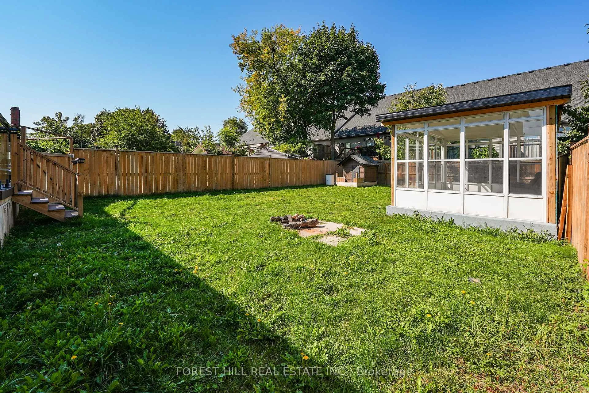 Photo 44 of 5515 Glenholme Avenue, Niagara Falls, Hospital — HOMEH