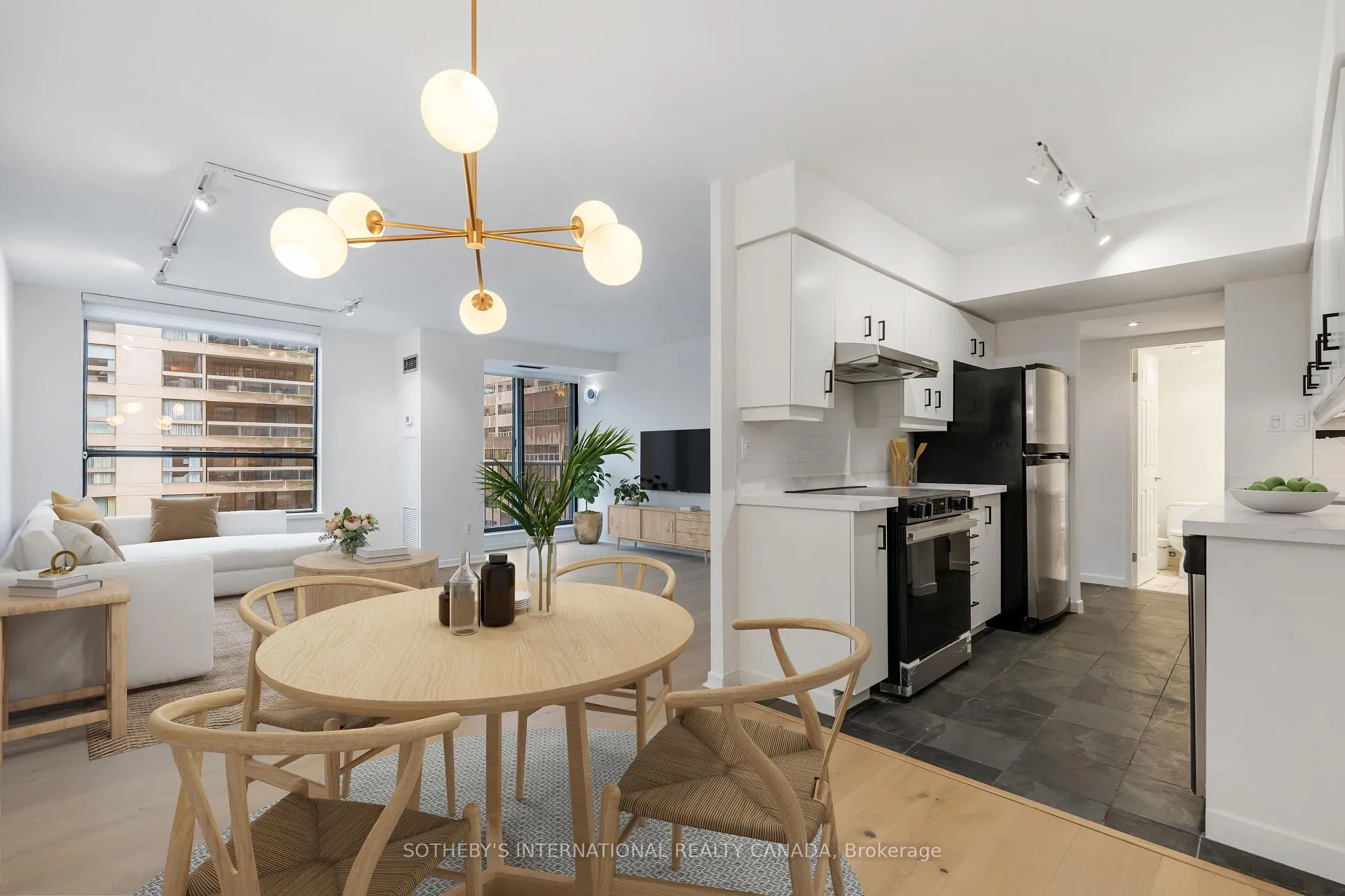 Photo 1 of Unit 503, 47 St Clair Avenue W, Toronto, Yonge-St. Clair — HOMEH
