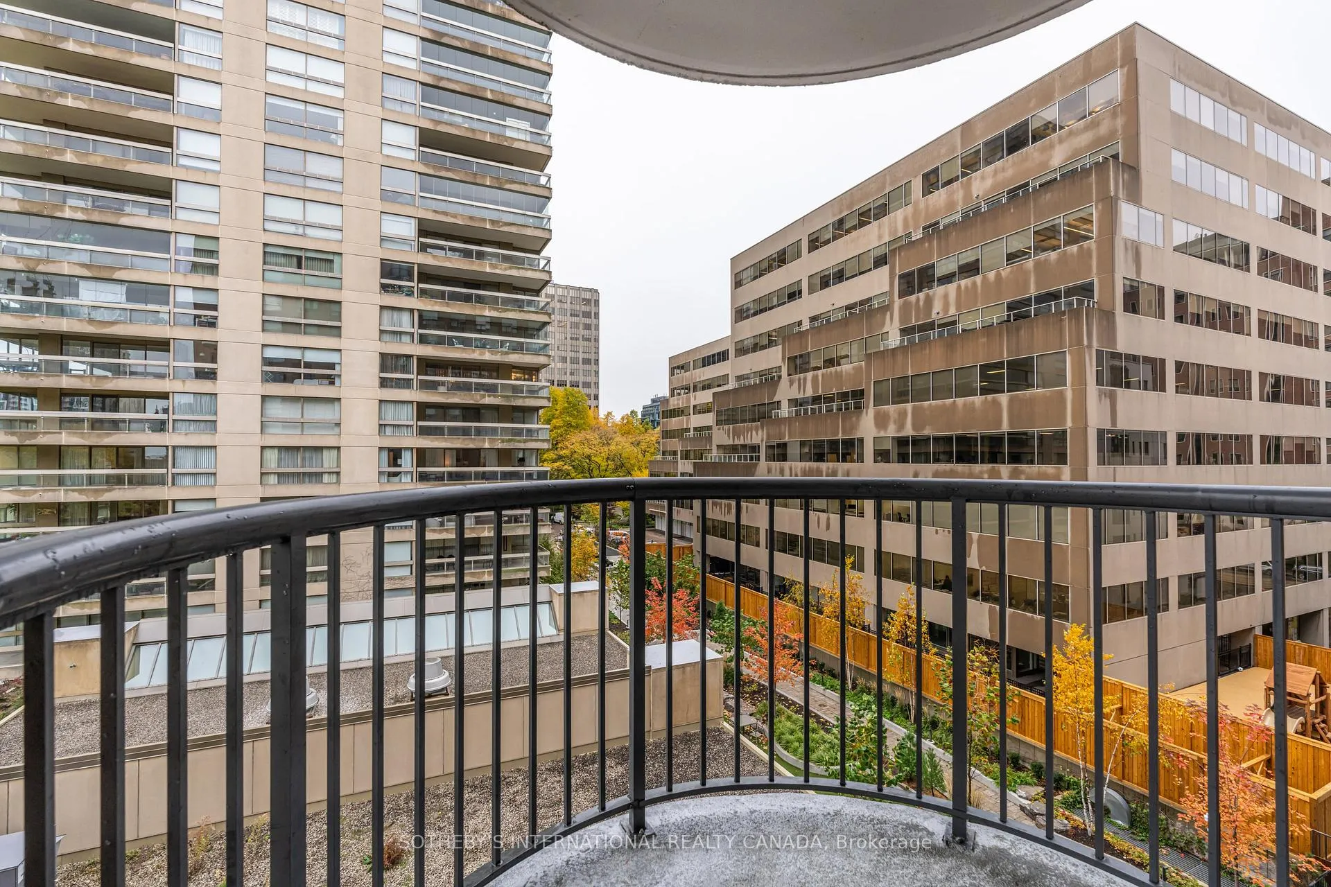 Photo 19 of Unit 503, 47 St Clair Avenue W, Toronto, Yonge-St. Clair — HOMEH
