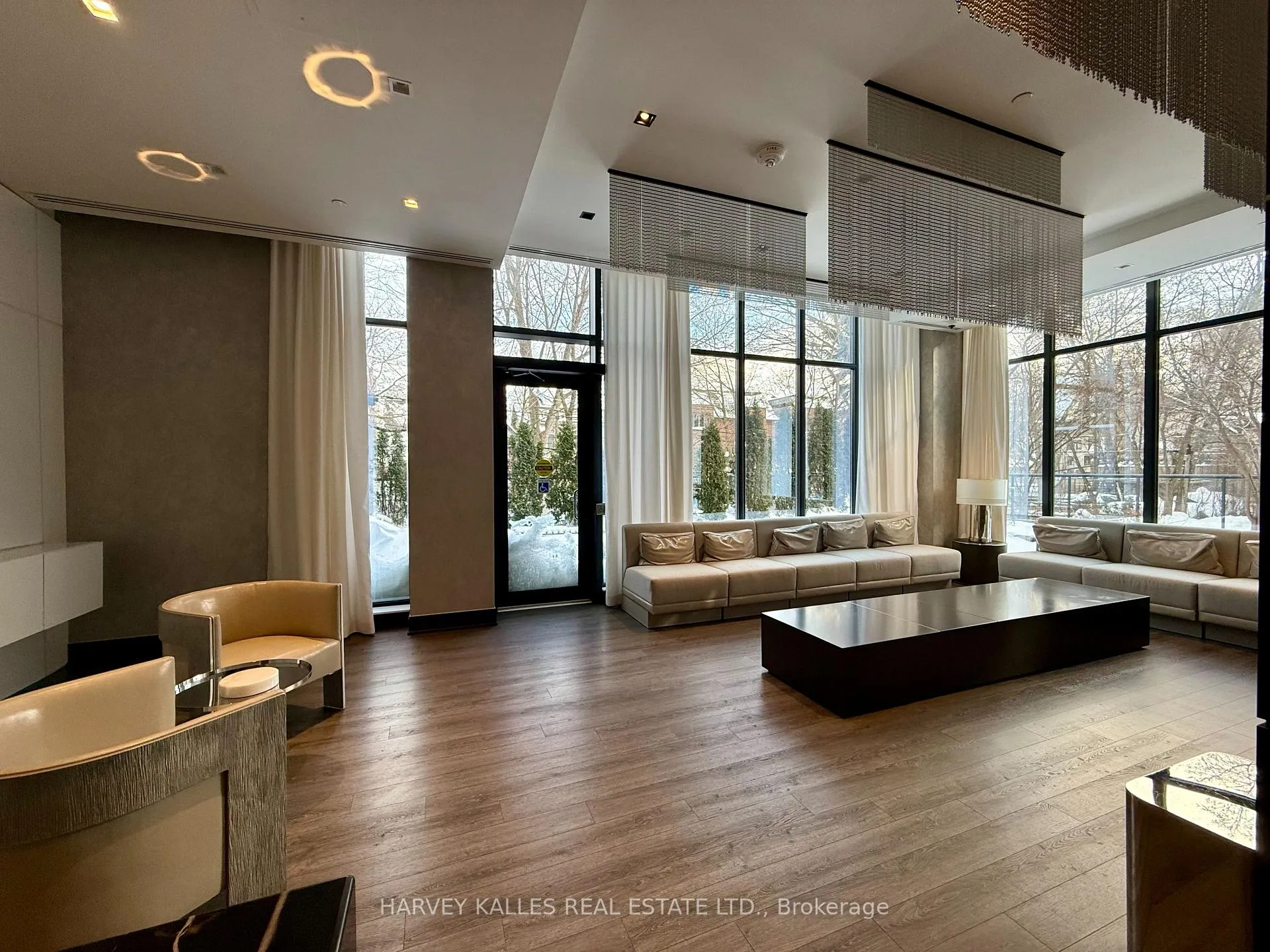 Photo 12 of Unit 203, 609 Avenue Road, Toronto, Yonge-St. Clair — HOMEH