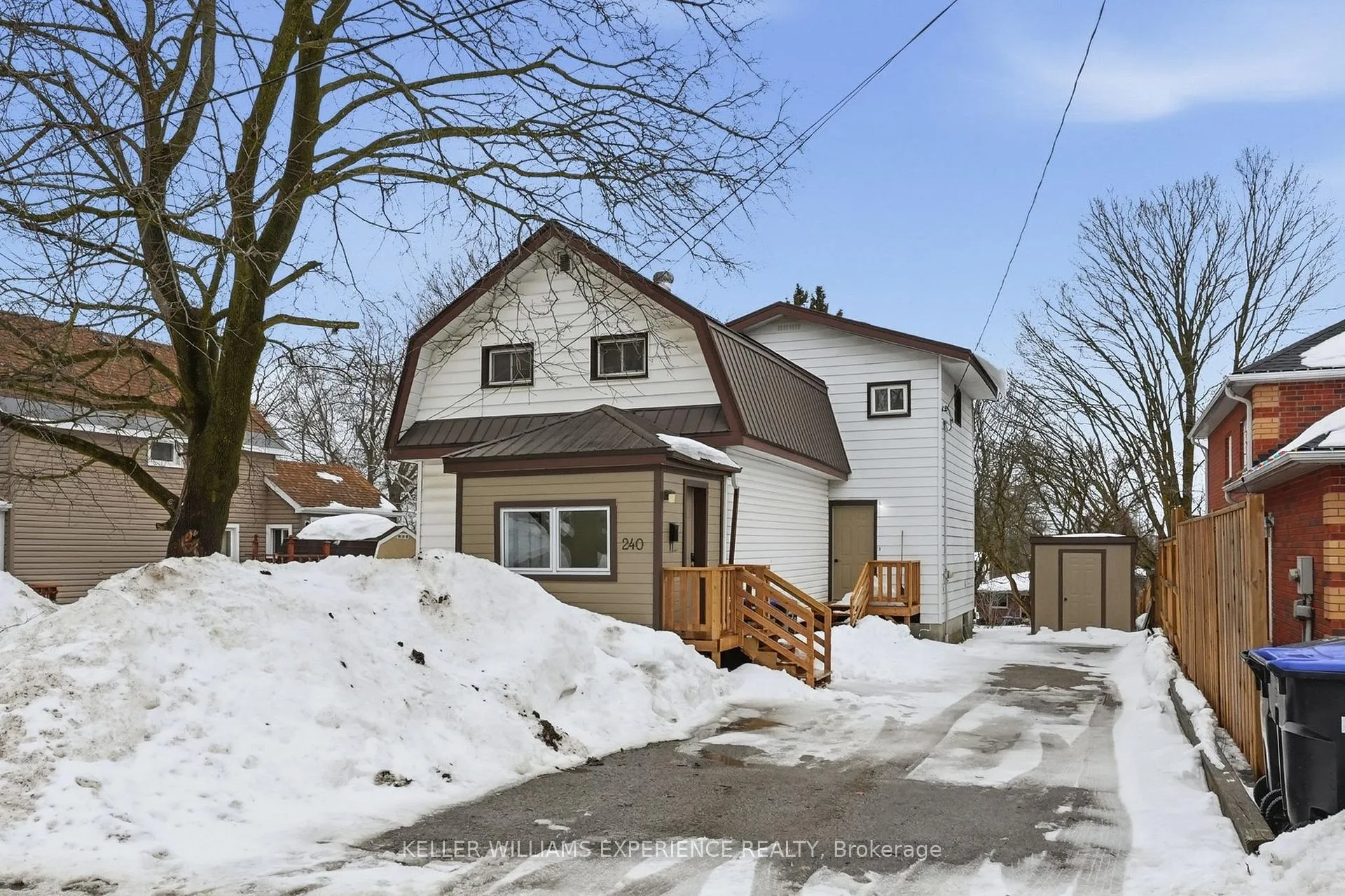 Photo 2 of 240 Ruby Street, Midland — HOMEH