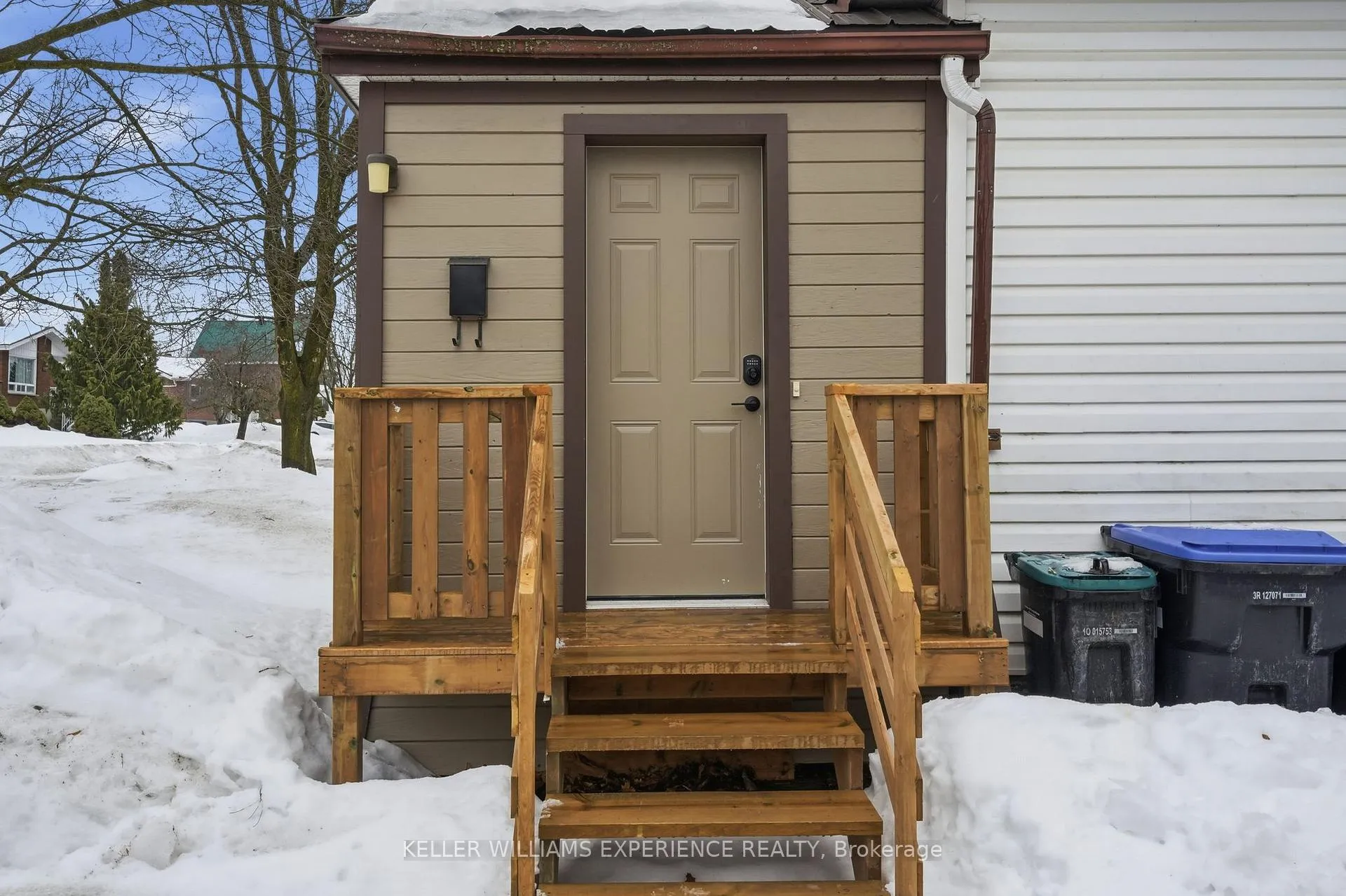 Photo 3 of 240 Ruby Street, Midland — HOMEH