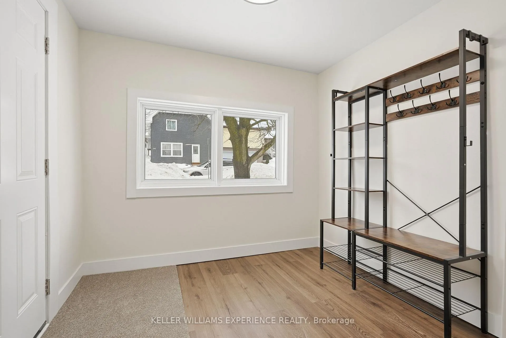 Photo 5 of 240 Ruby Street, Midland — HOMEH