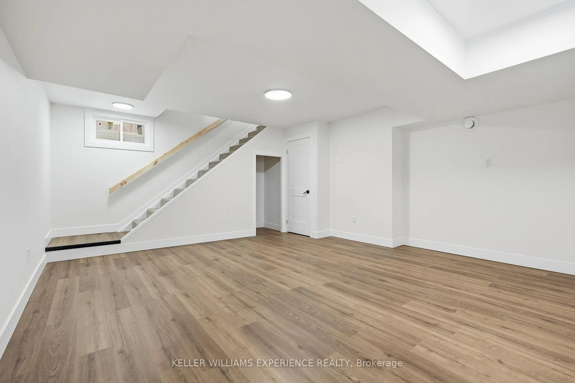 Photo 17 of 240 Ruby Street, Midland — HOMEH