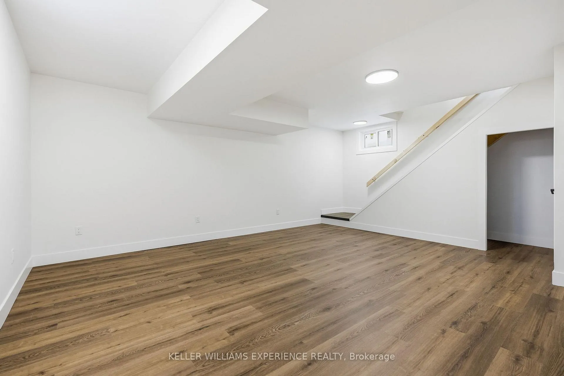 Photo 19 of 240 Ruby Street, Midland — HOMEH