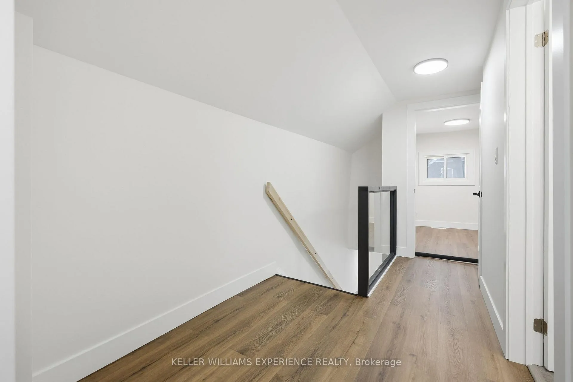 Photo 20 of 240 Ruby Street, Midland — HOMEH