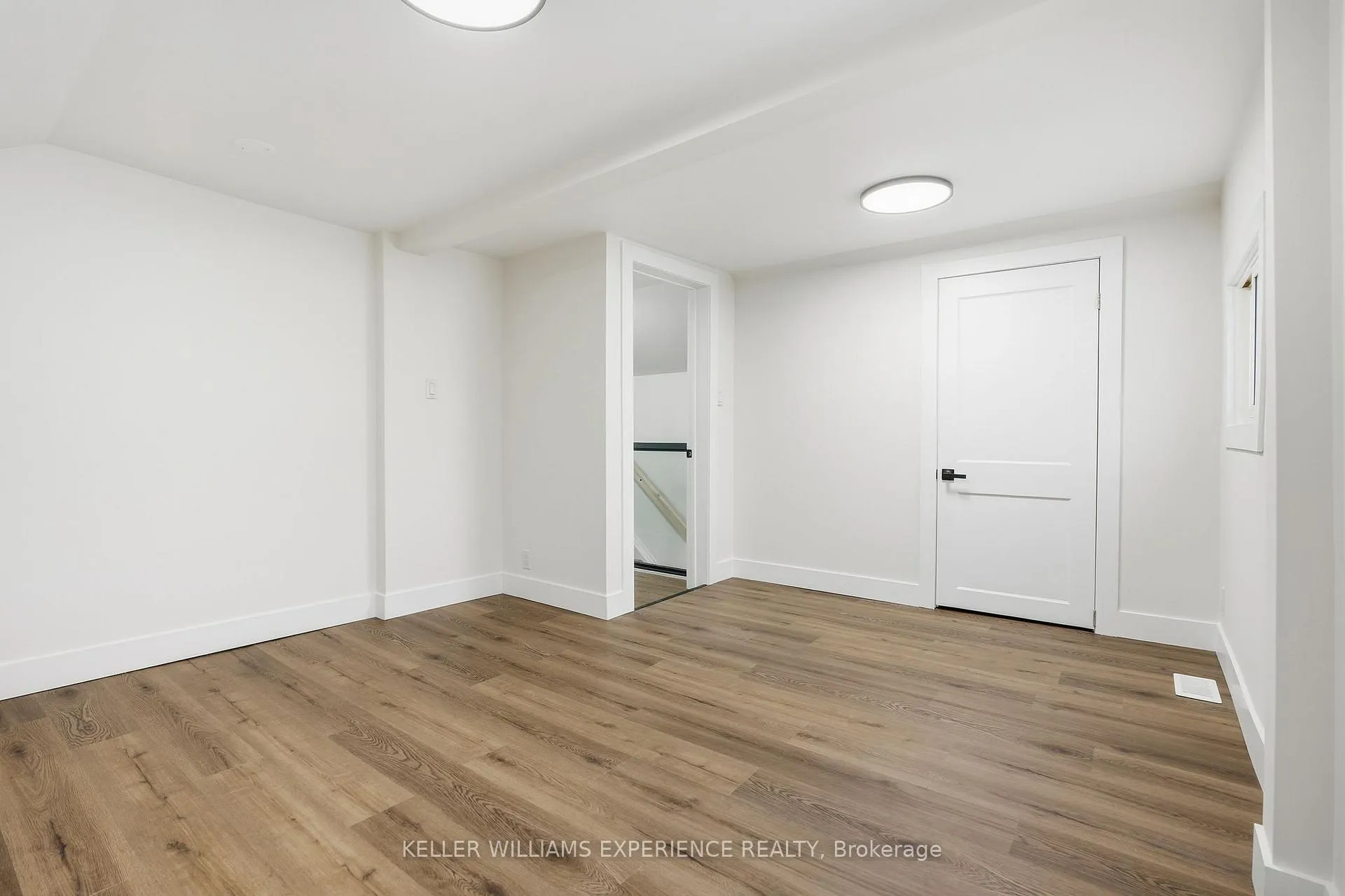 Photo 22 of 240 Ruby Street, Midland — HOMEH