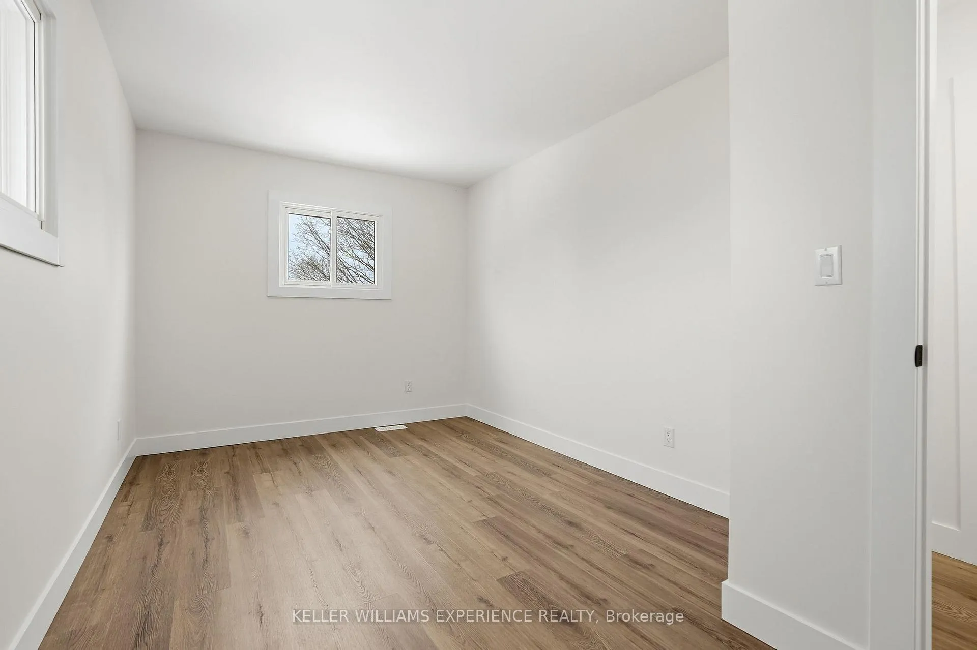 Photo 26 of 240 Ruby Street, Midland — HOMEH