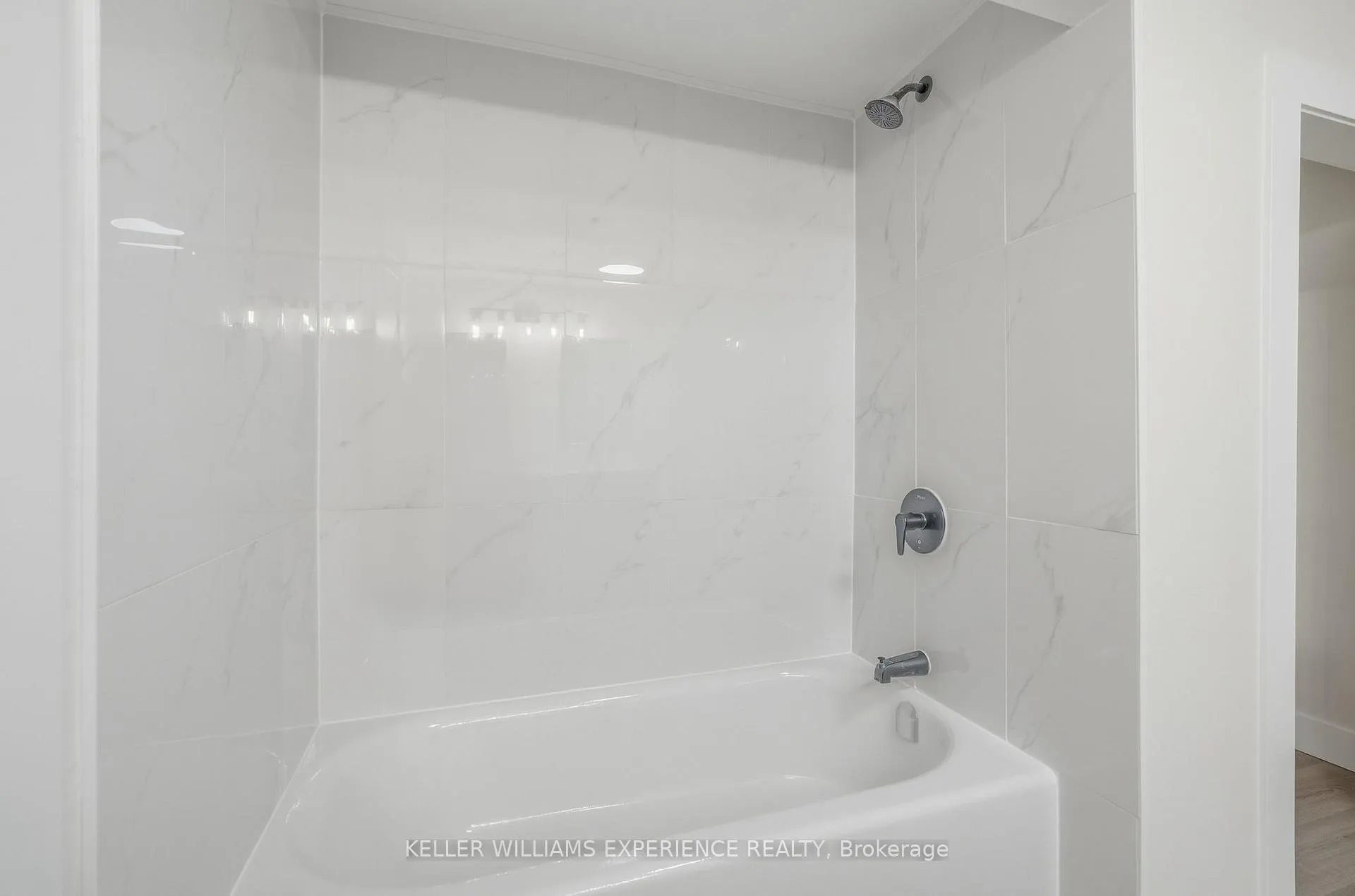 Photo 29 of 240 Ruby Street, Midland — HOMEH
