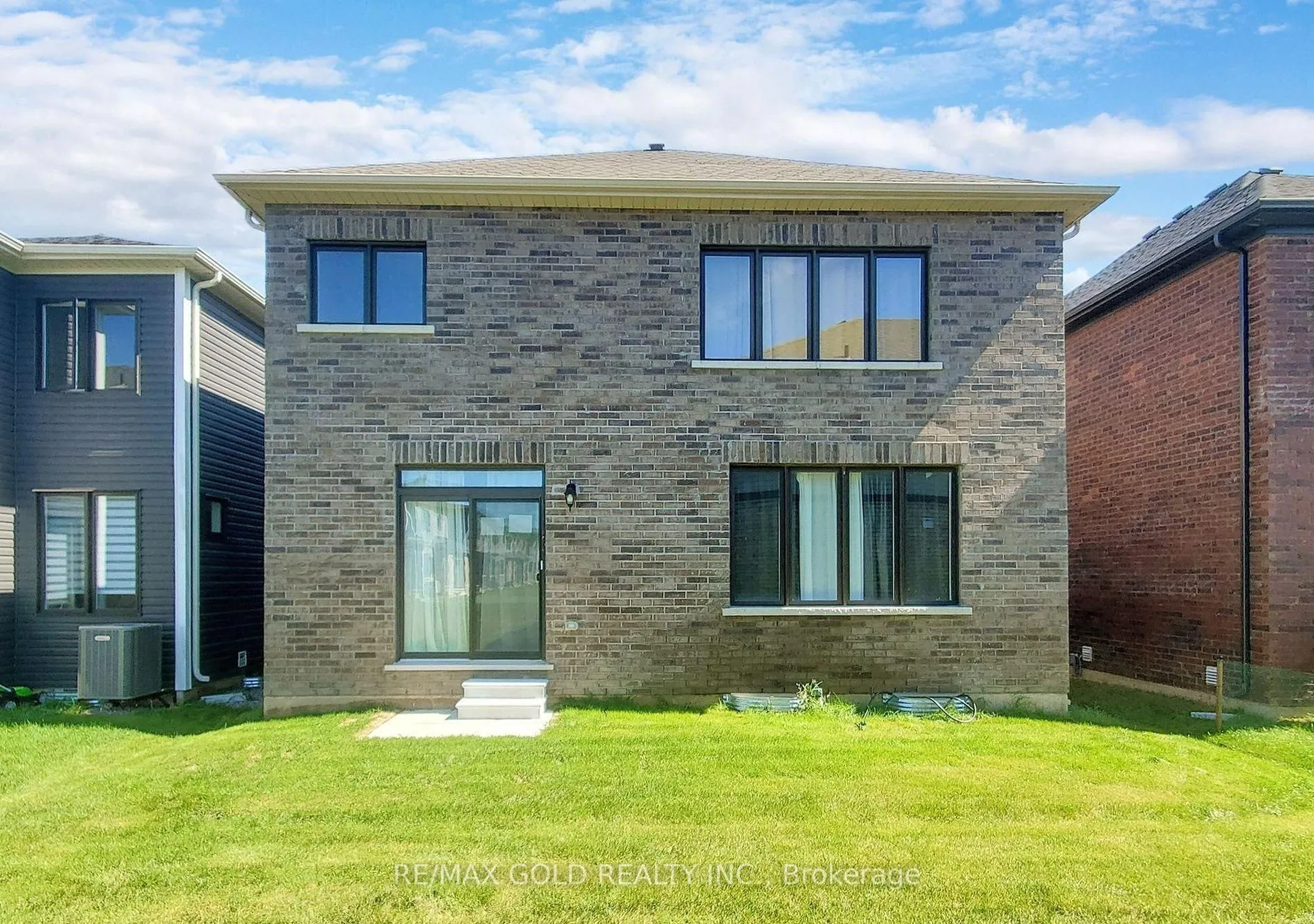 Photo 38 of 71 Lavender Road, Thorold, Hurricane/Merrittville — HOMEH