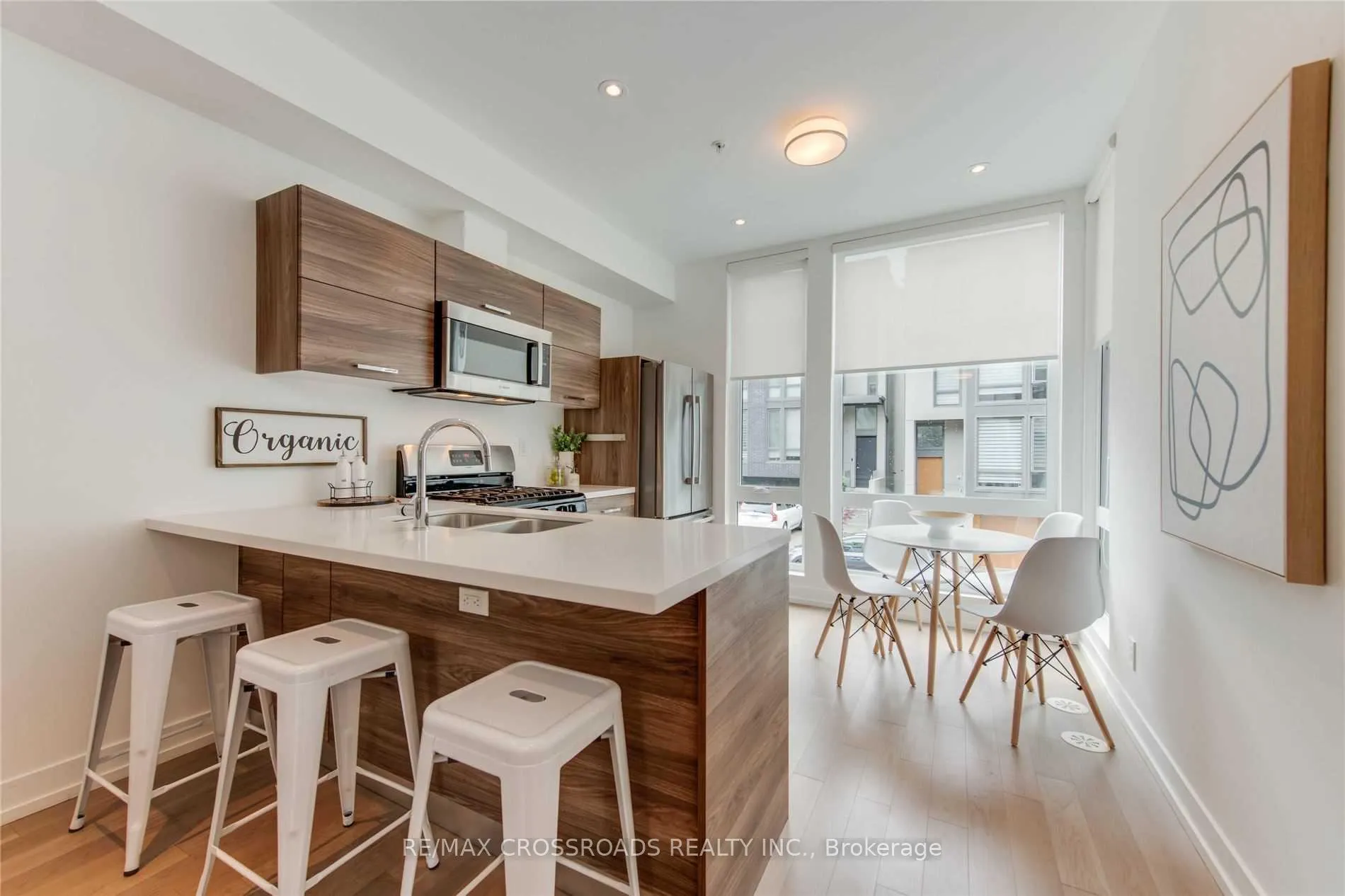 Photo 6 of 12 Vince Avenue, Toronto, Woodbine Corridor — HOMEH