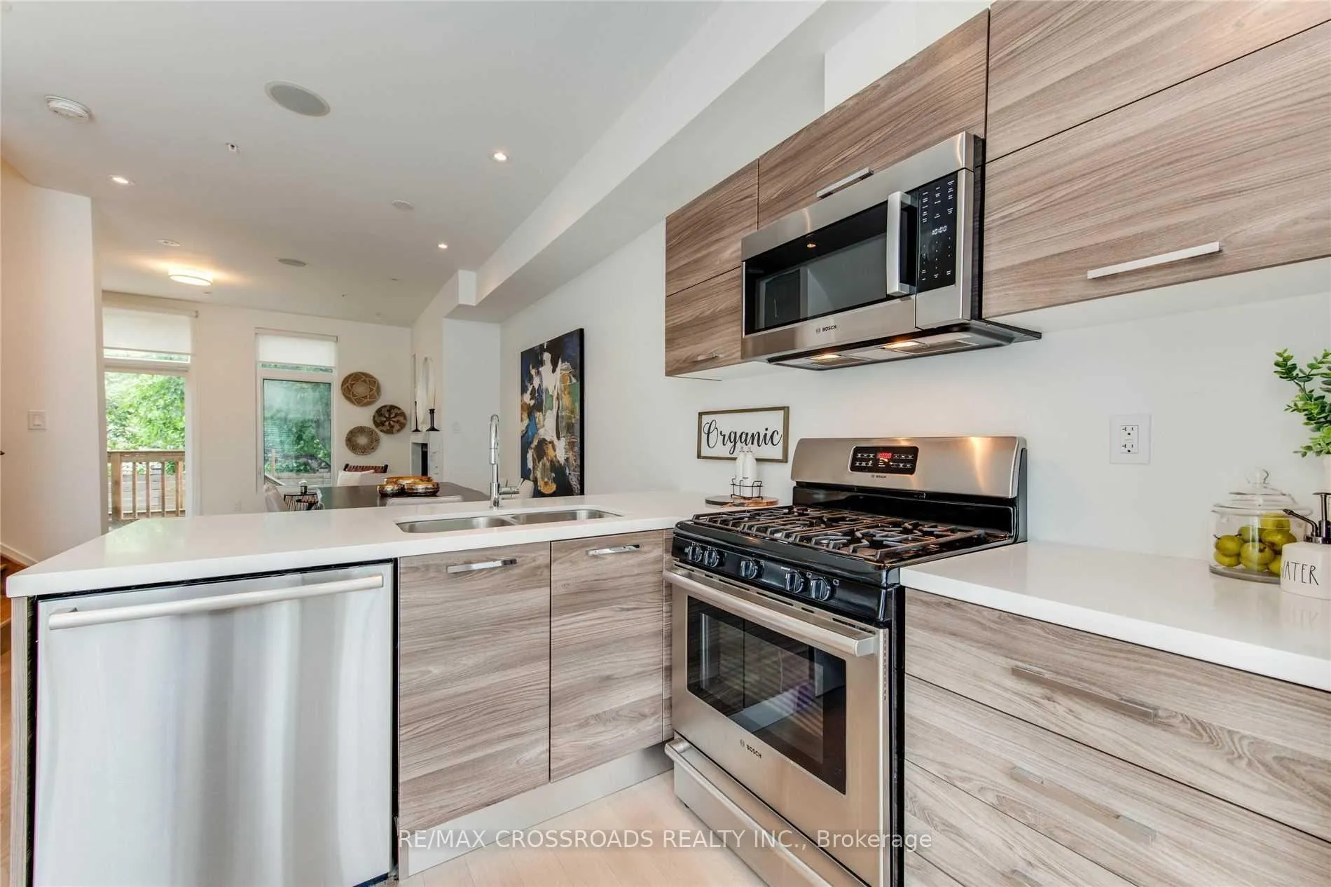 Photo 7 of 12 Vince Avenue, Toronto, Woodbine Corridor — HOMEH