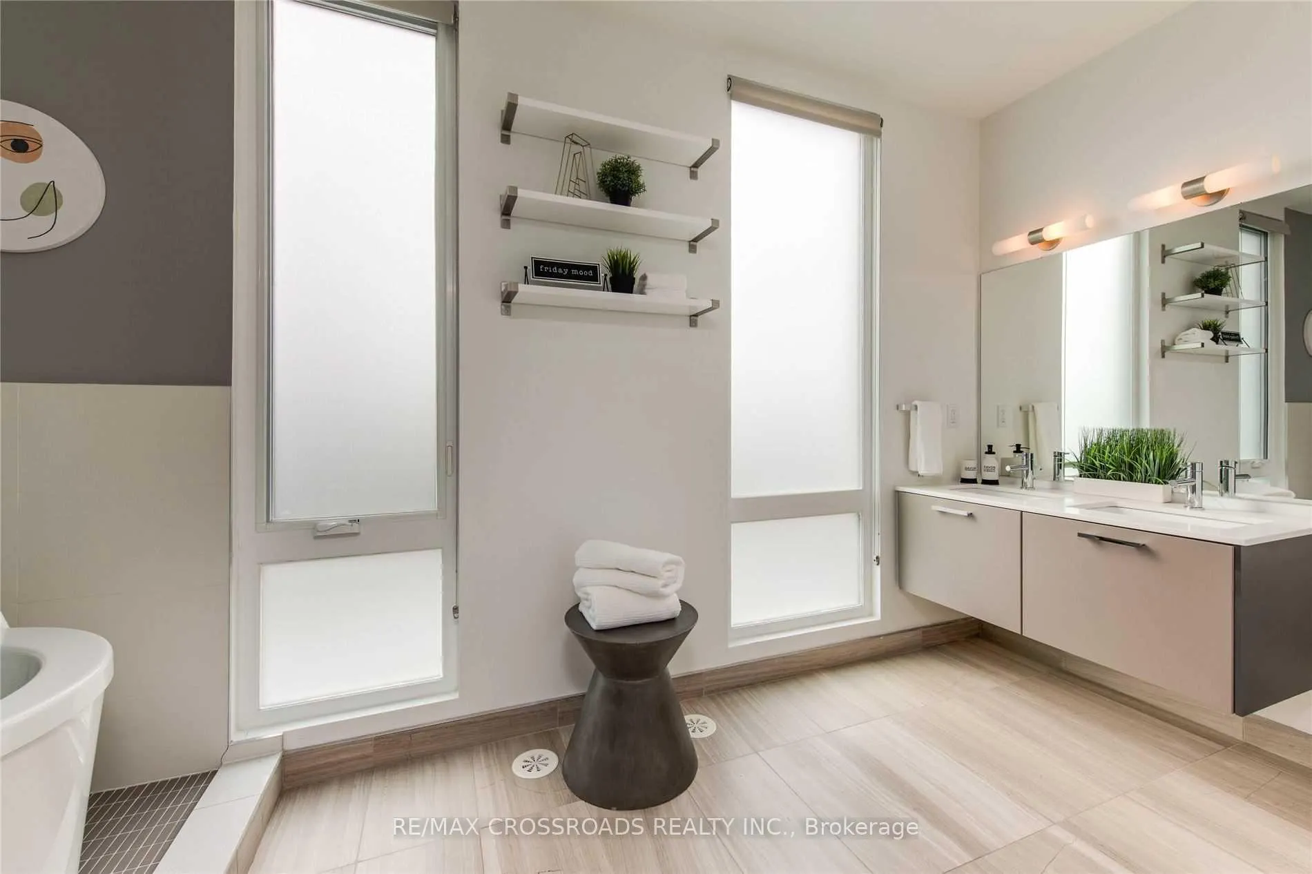 Photo 20 of 12 Vince Avenue, Toronto, Woodbine Corridor — HOMEH