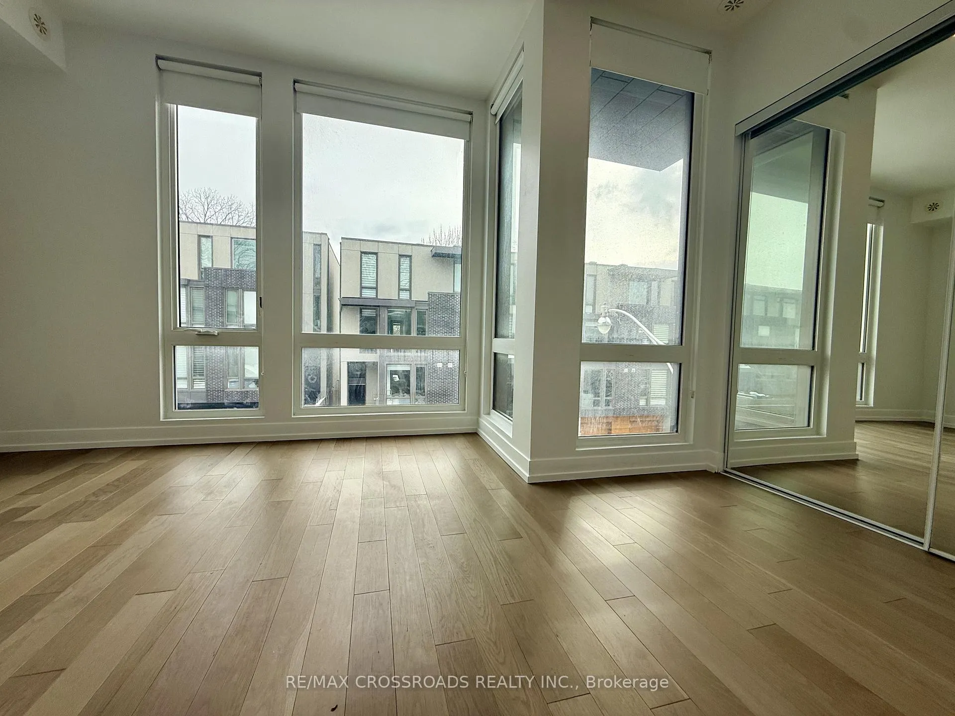 Photo 27 of 12 Vince Avenue, Toronto, Woodbine Corridor — HOMEH