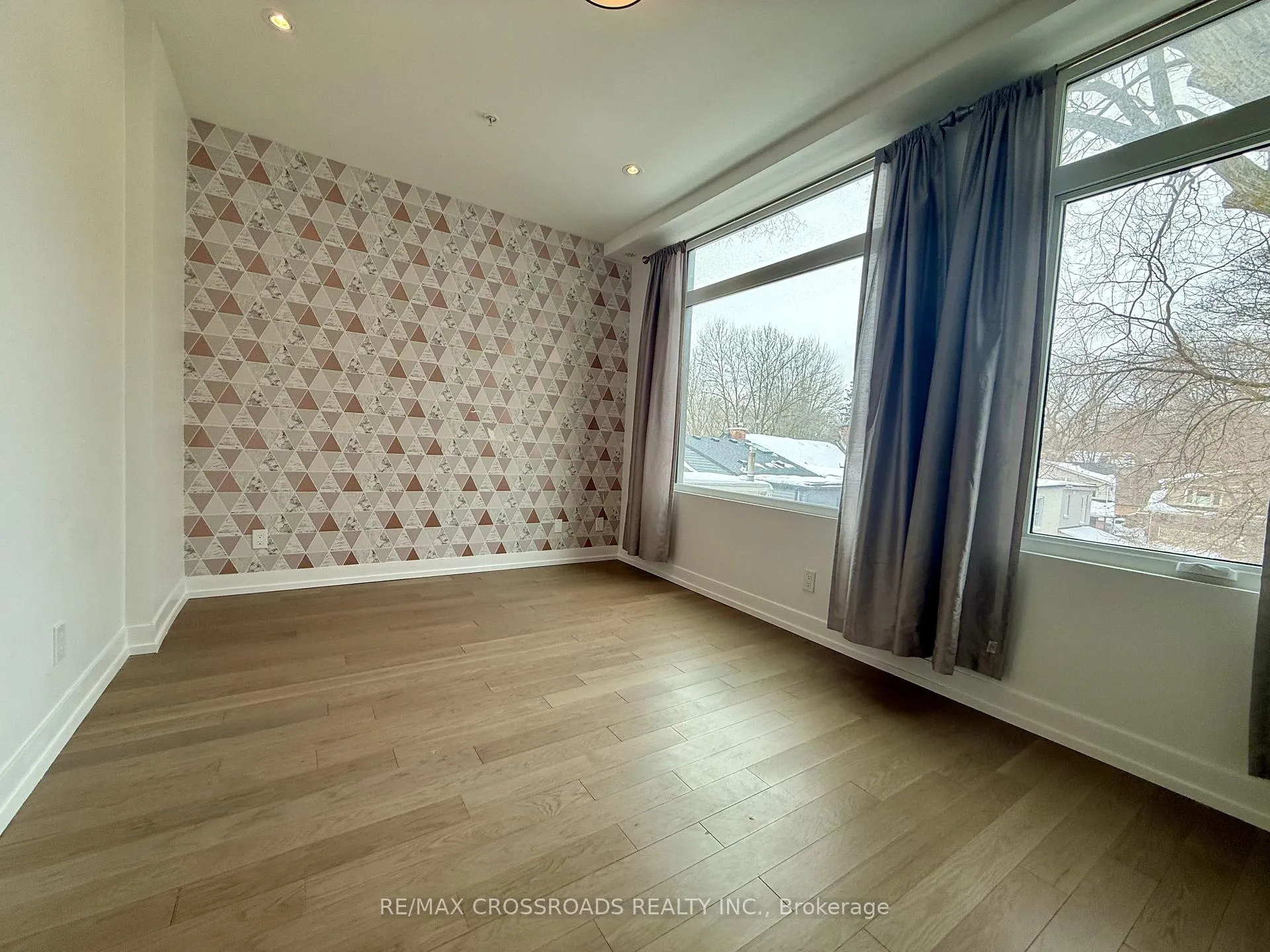 Photo 30 of 12 Vince Avenue, Toronto, Woodbine Corridor — HOMEH