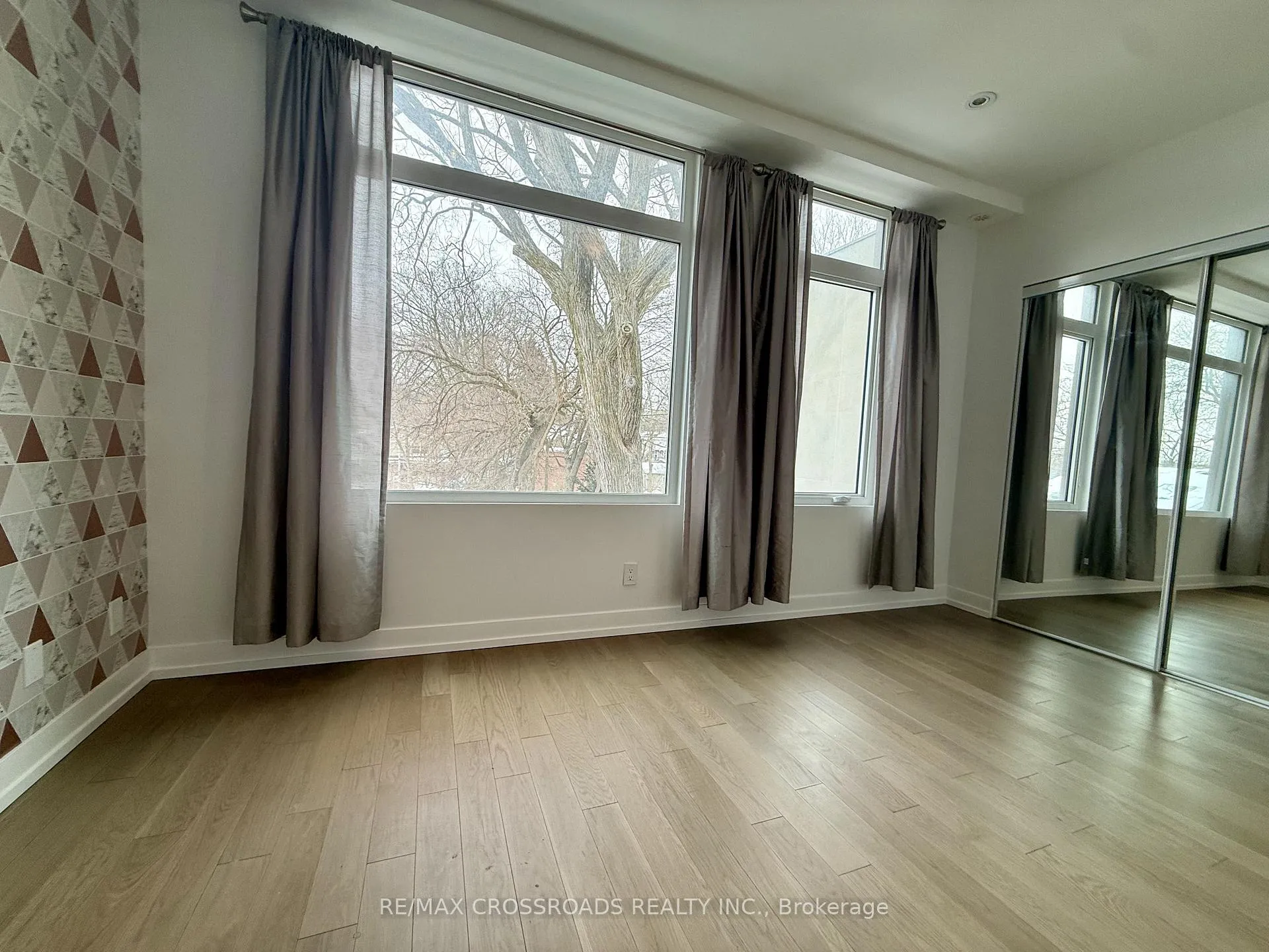 Photo 31 of 12 Vince Avenue, Toronto, Woodbine Corridor — HOMEH