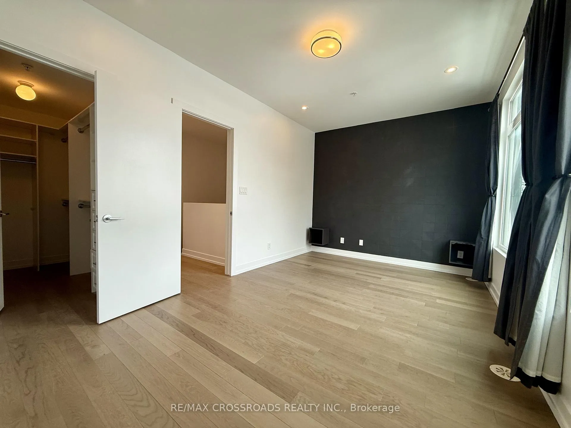 Photo 34 of 12 Vince Avenue, Toronto, Woodbine Corridor — HOMEH