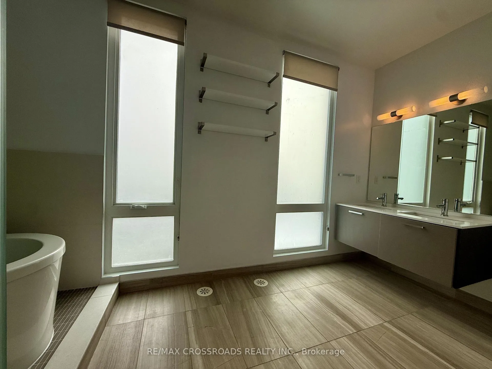 Photo 36 of 12 Vince Avenue, Toronto, Woodbine Corridor — HOMEH