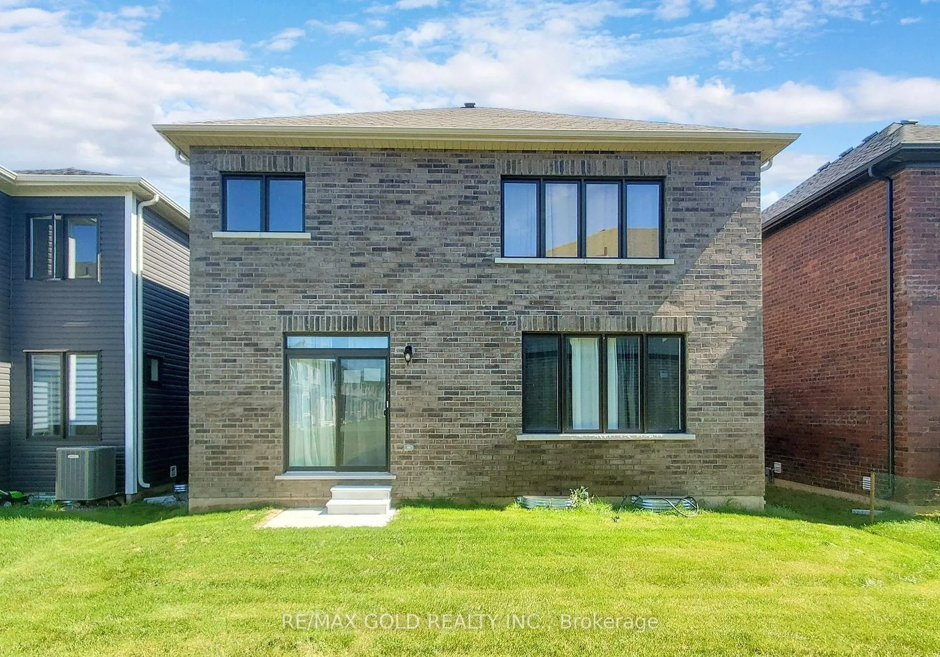 Photo 37 of 71 Lavender Road, Thorold, Hurricane/Merrittville — HOMEH