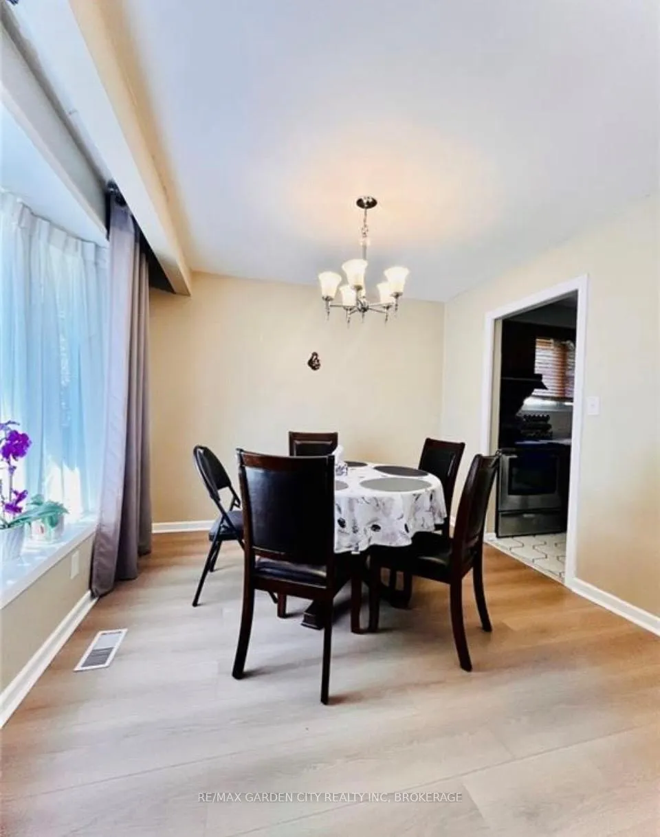 Photo 8 of 73 Lakeshore Road, St. Catharines, Lakeshore — HOMEH