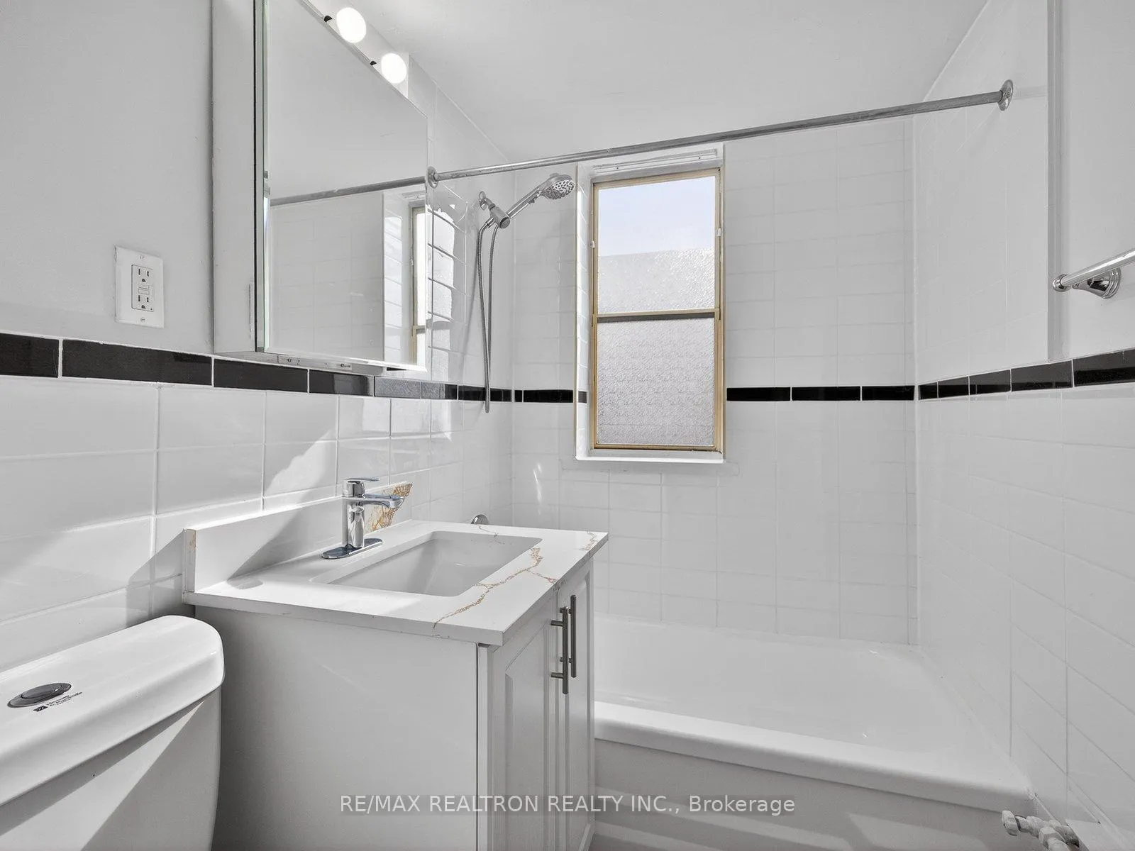 Photo 22 of Unit 406, 25 Bedford Road, Toronto, The Annex — HOMEH