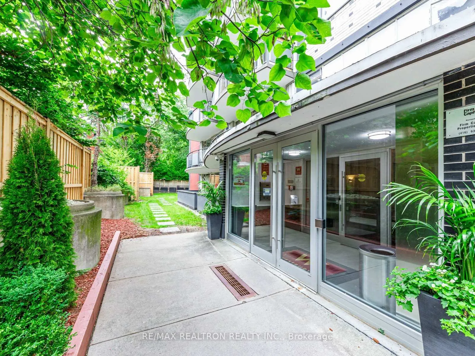 Photo 27 of Unit 406, 25 Bedford Road, Toronto, The Annex — HOMEH